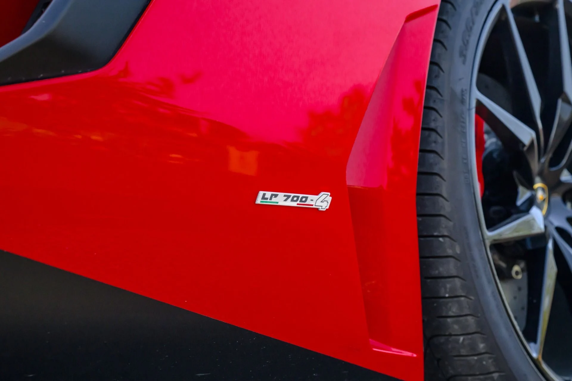 mph053_4222163649_12776_p54_l_7f652412c4