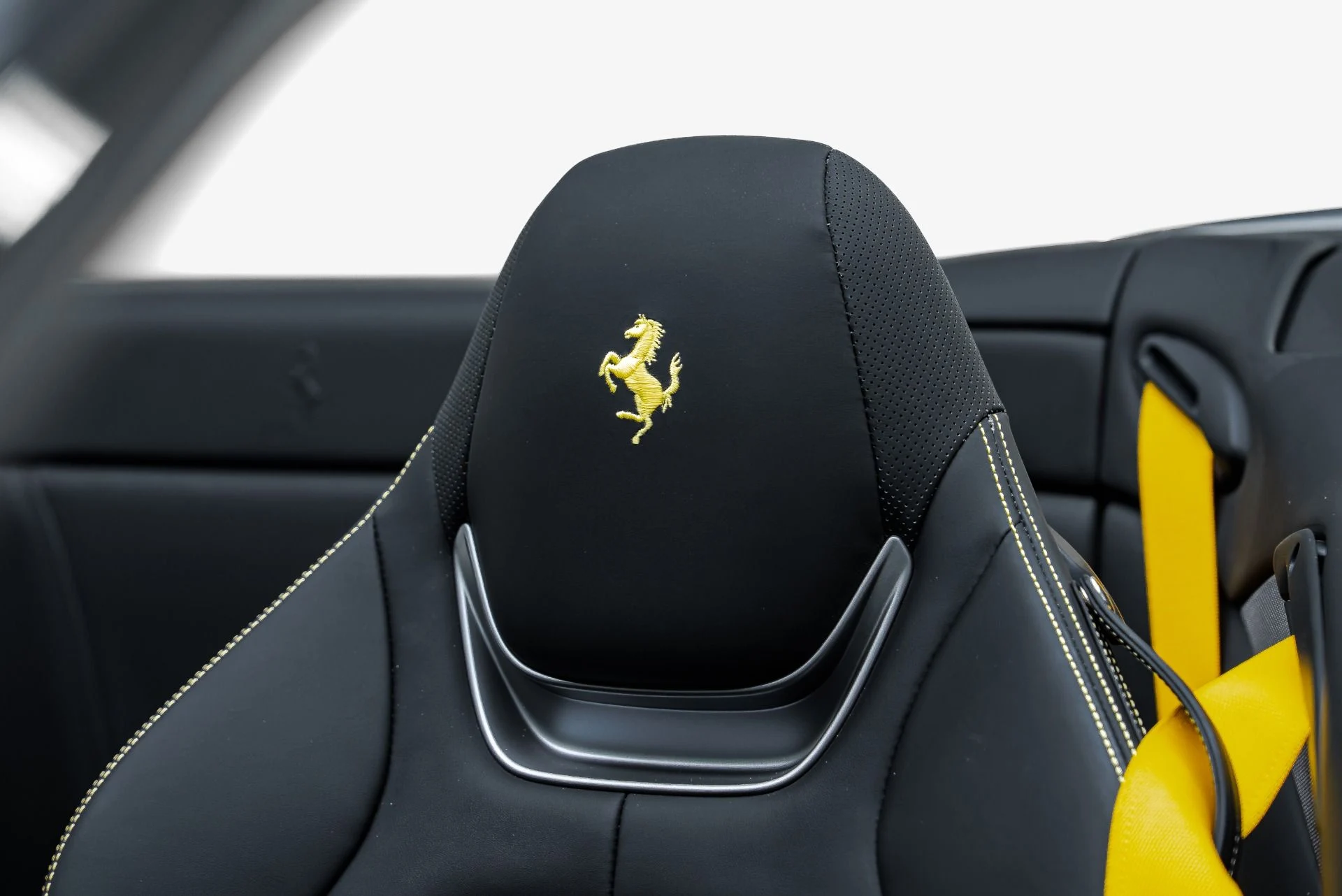 mph053_4232956860_Used_2023_Ferrari_Portofino_M_1792006356_a9513fa9a5