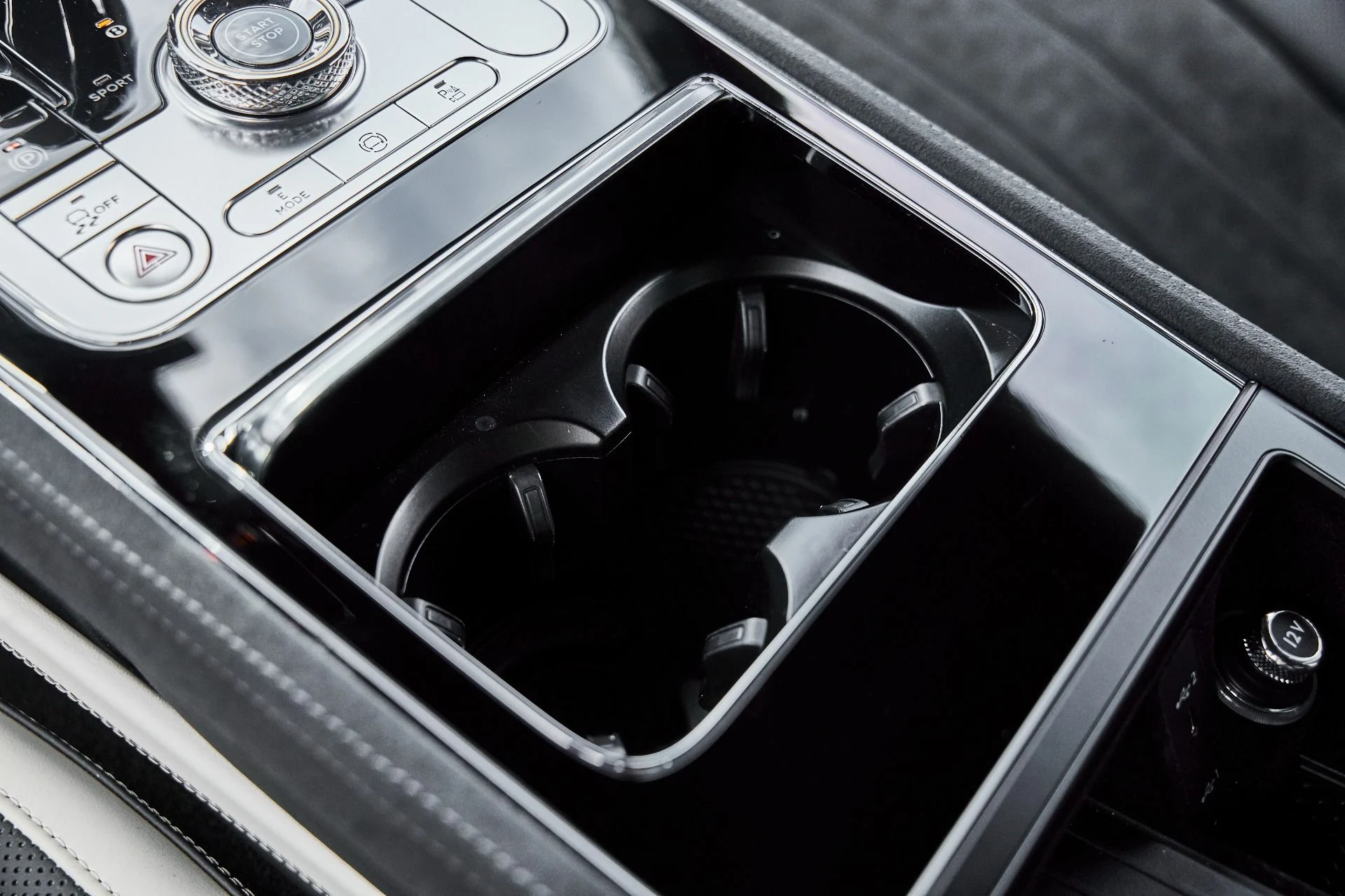 mph053_4233962565_Used_2025_Bentley_Continental_GT_Speed_1777077802_dfc424baf4