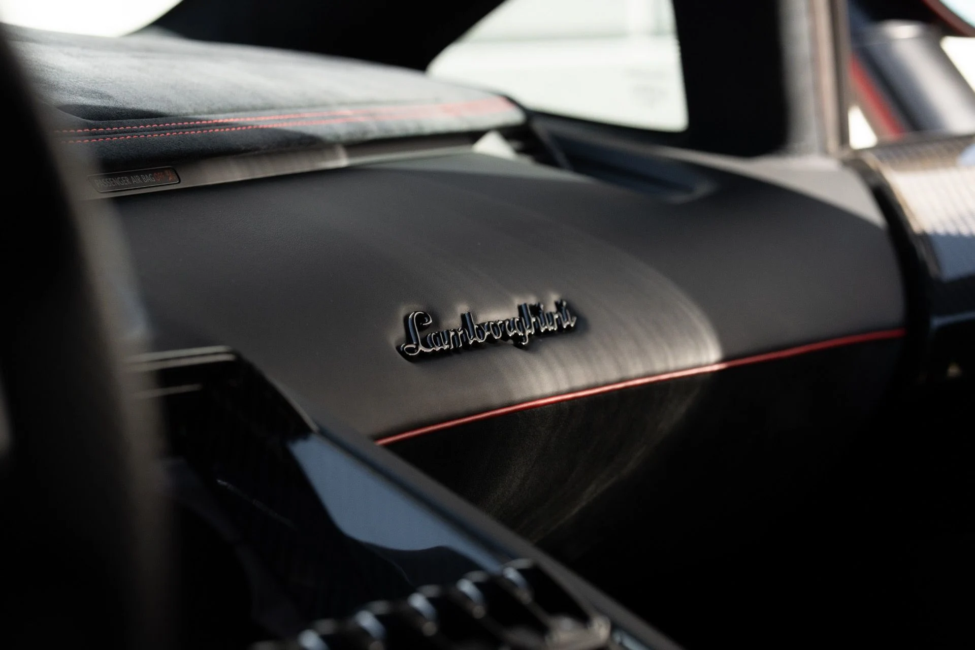 mph053_4254441946_Used_2016_Lamborghini_Aventador_LP_750_4_SV_1760392295_a138b5dc3c