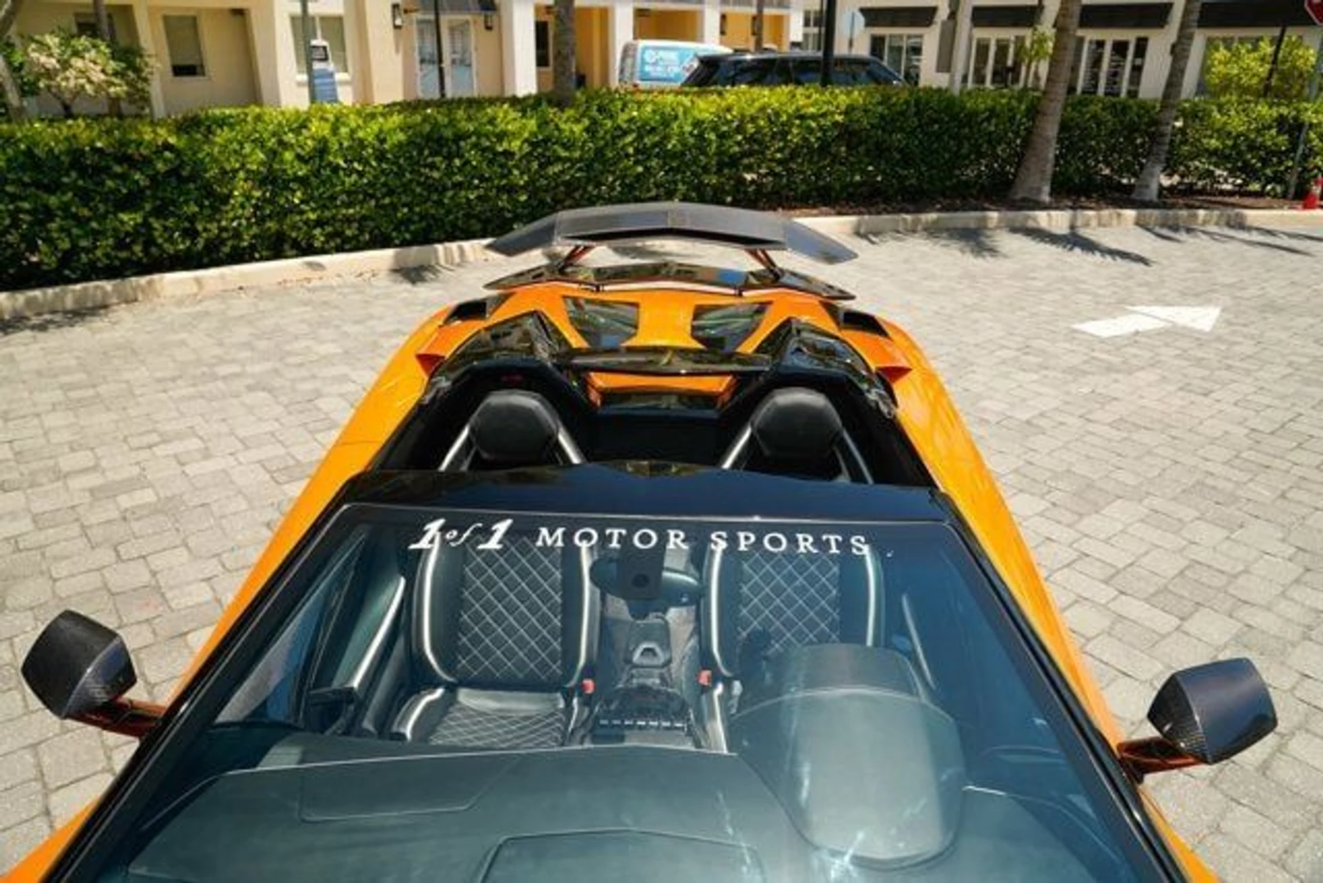 mph053_444970592_used_2018_lamborghini_aventador_sroadster_14354_22897283_54_640_3d204507d7