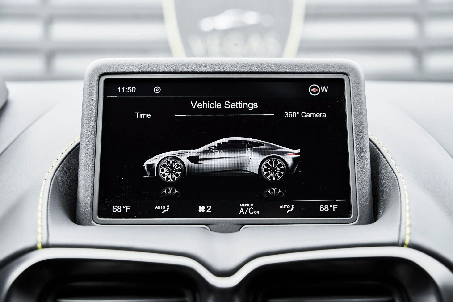 mph053_48059176_Used_2023_Aston_Martin_Vantage_1775333379_22f613ab49