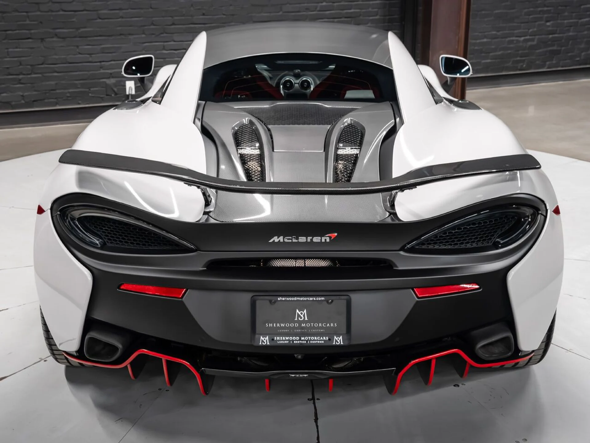 mph053_515510440_mclaren_570s_2017_bbd243eec6