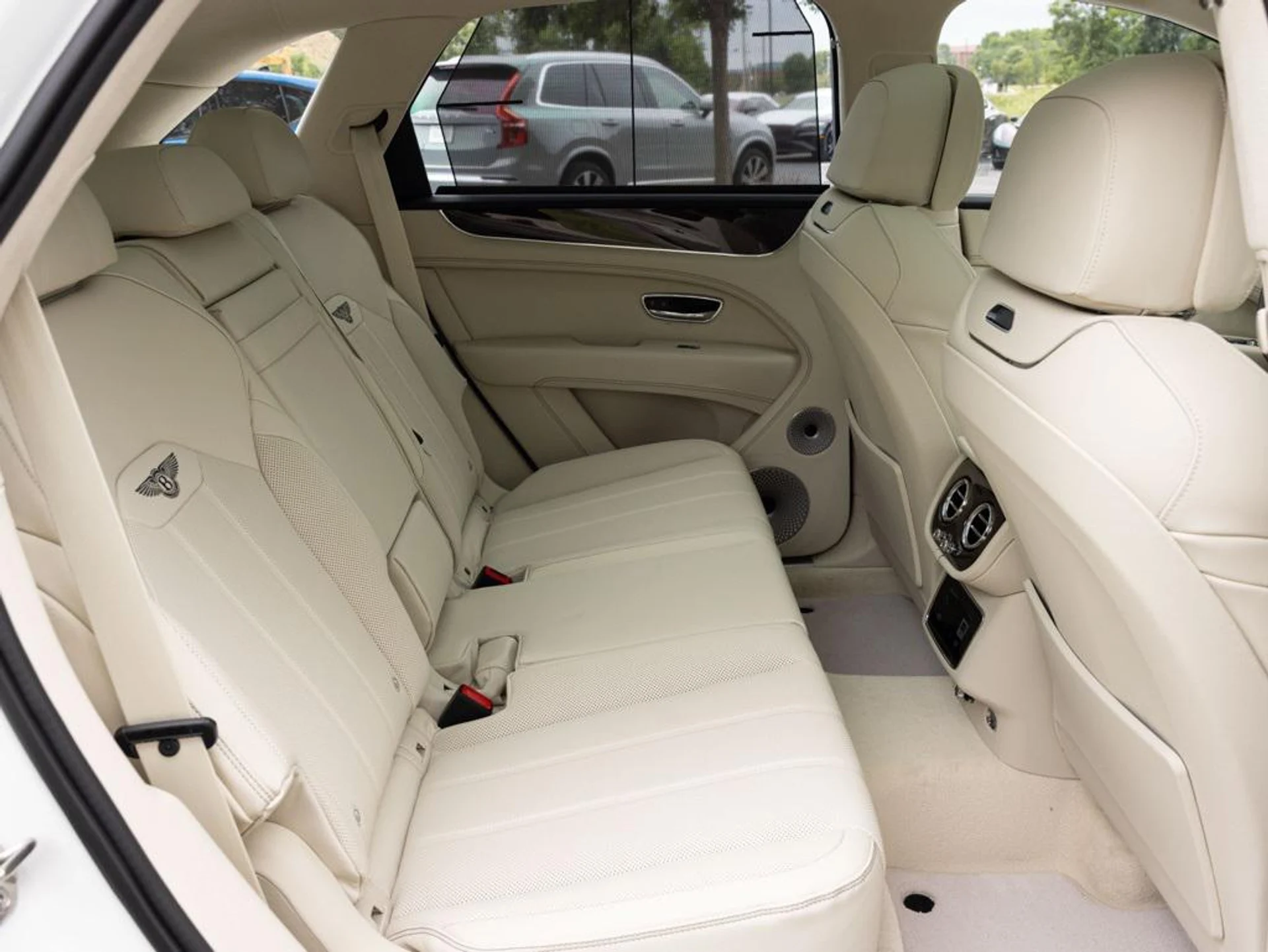 mph053_543273798_444557824_688defb2b8367c48735ada1e_92b305c0c3