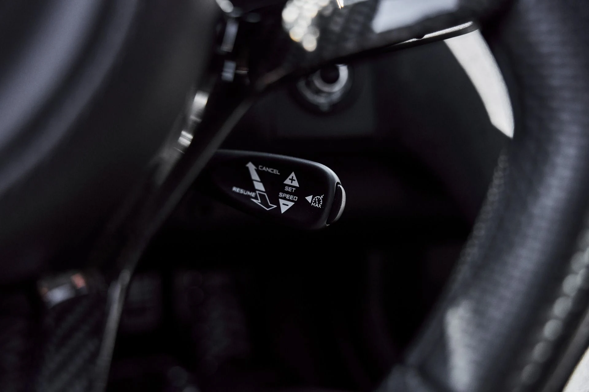 mph053_563511692_Used_2012_Mc_Laren_MP_4_12_C_Base_1777009285_d8e8b35006