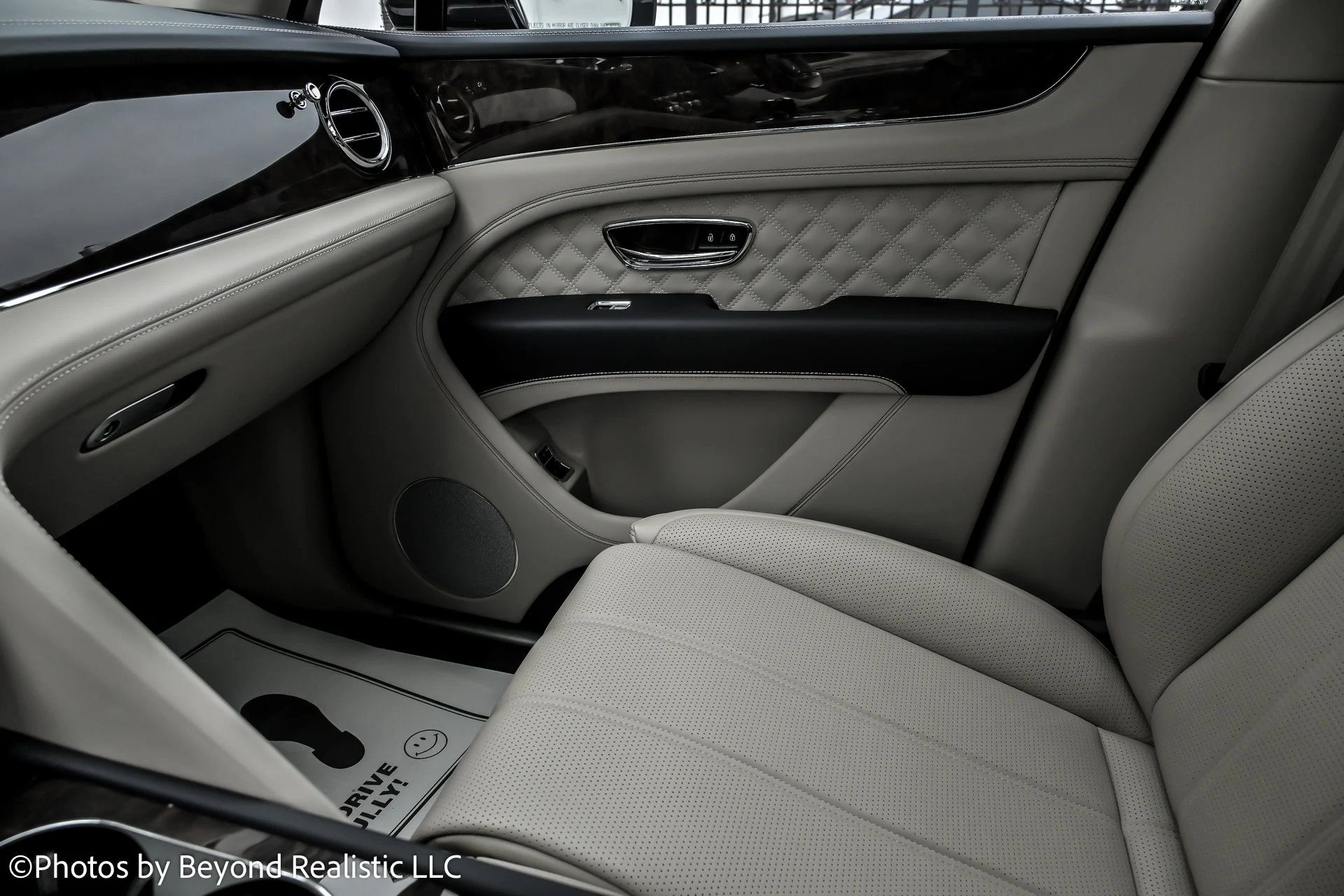 mph053_60897293_6360e3704482aa83ae37c93bc4bfbd33x_429b894103