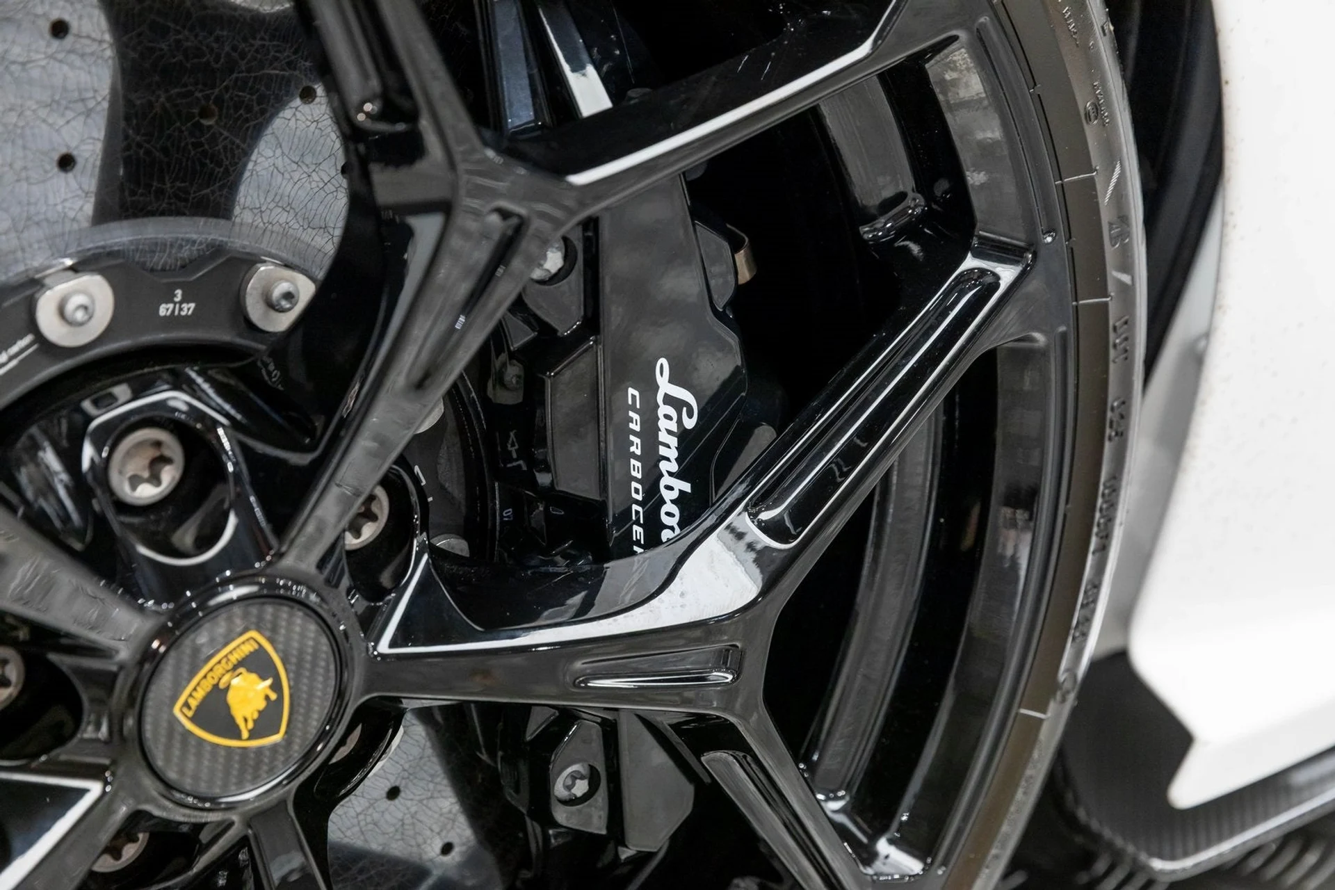 mph053_628537317_54_a9499269a7