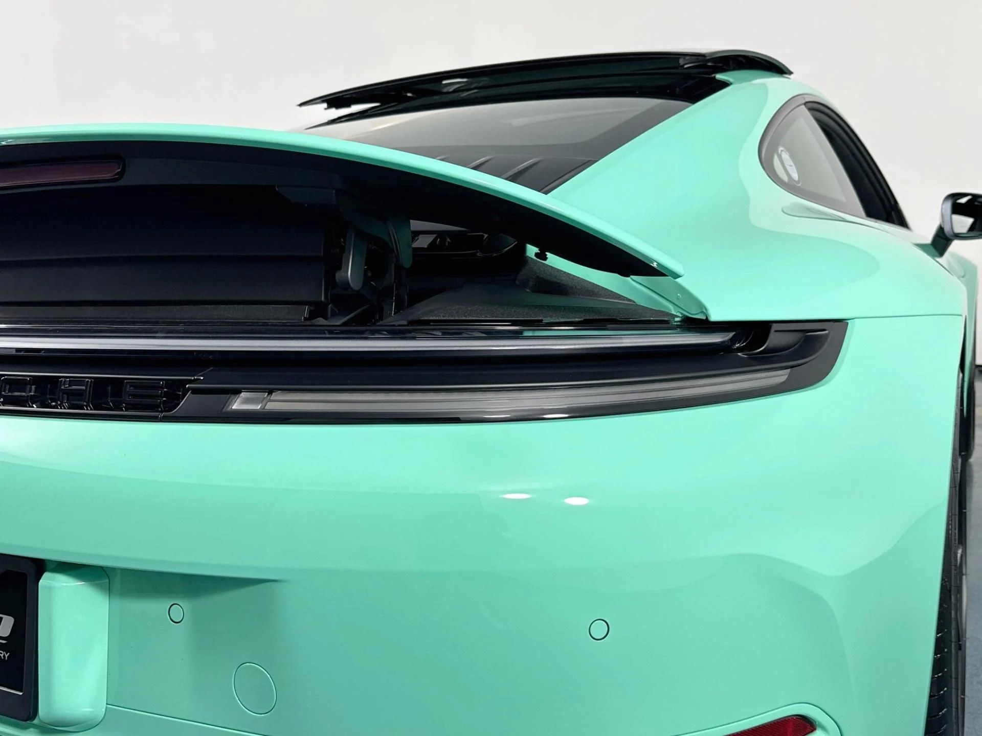 mph053_641723226_Used_2026_Porsche_911_Carrera_T_1787948841_e2ba2f4f98