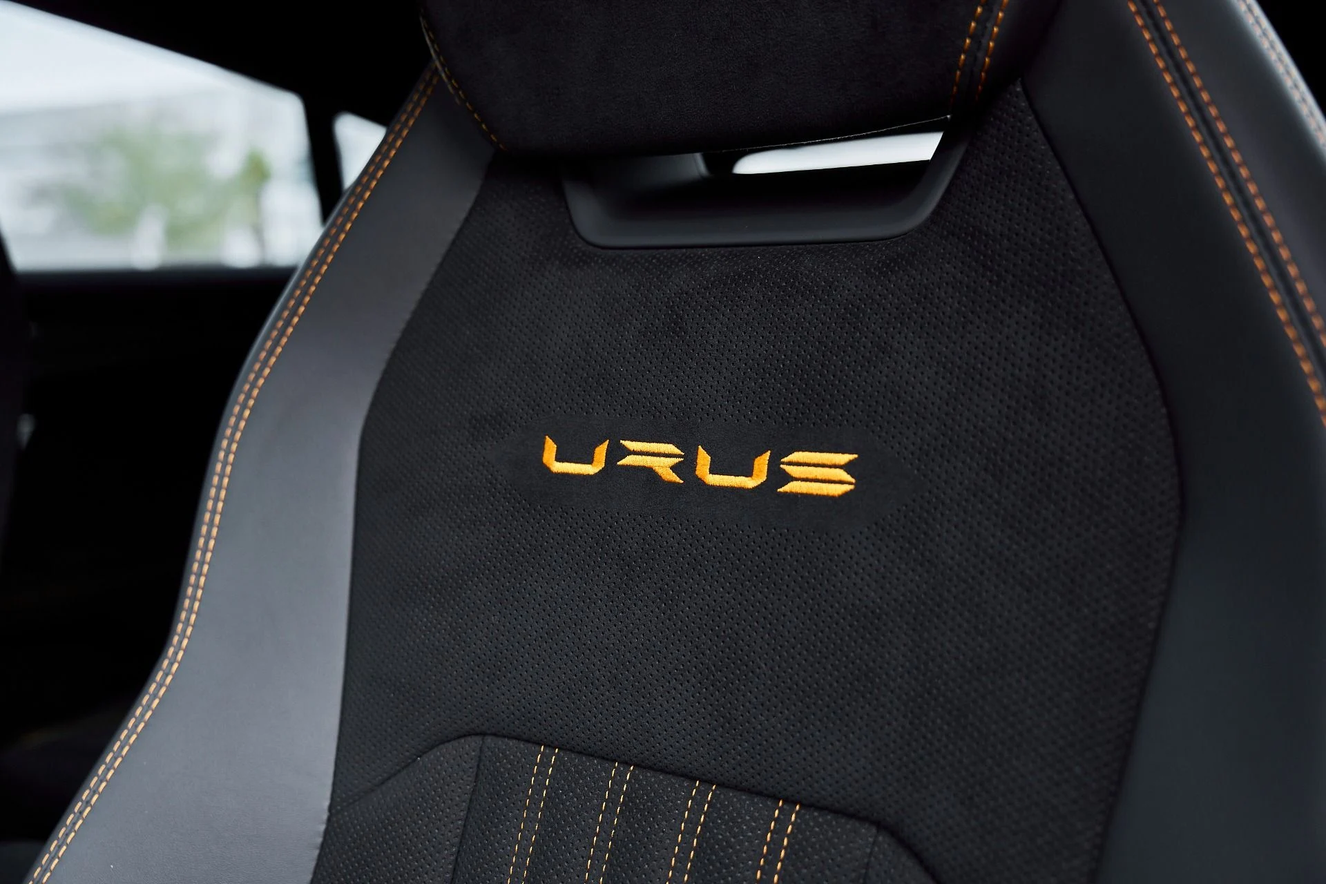 mph053_650618031_Used_2024_Lamborghini_Urus_Performante_1768001176_efab25fe2f