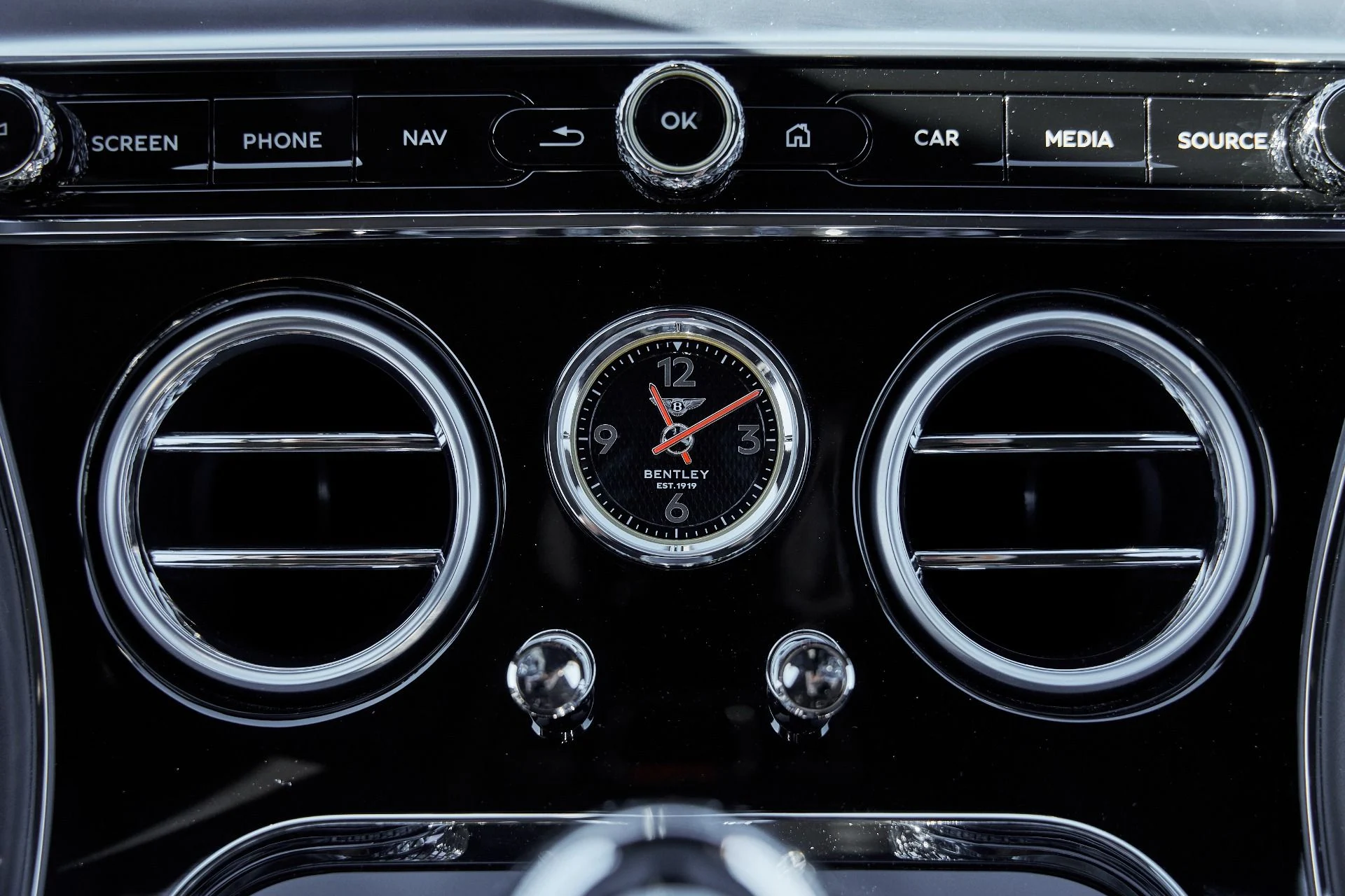 mph053_652822846_Used_2021_Bentley_Continental_GT_V8_1768615535_c81d054dcc