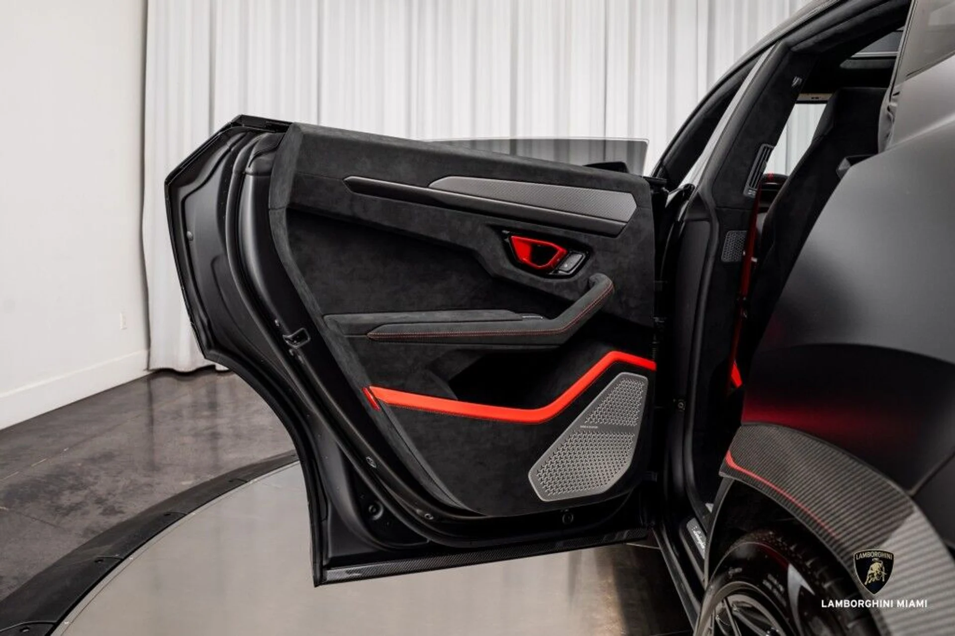 mph053_683723374_247da5db90d06c1843d8f81c7bffe128_ea78e8ff36