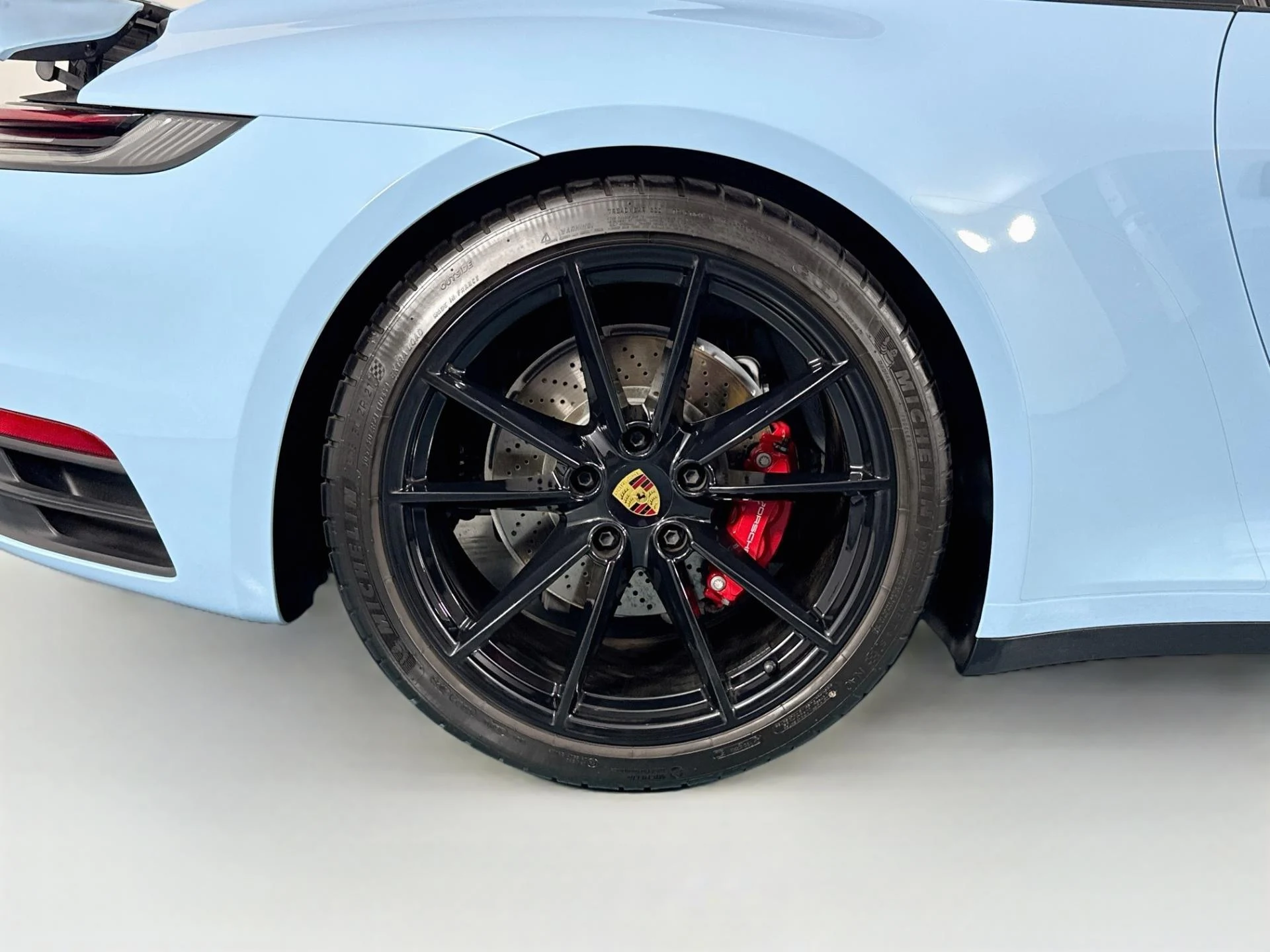 mph053_688240883_Used_2024_Porsche_911_Carrera_S_1790808459_be75ae3d64