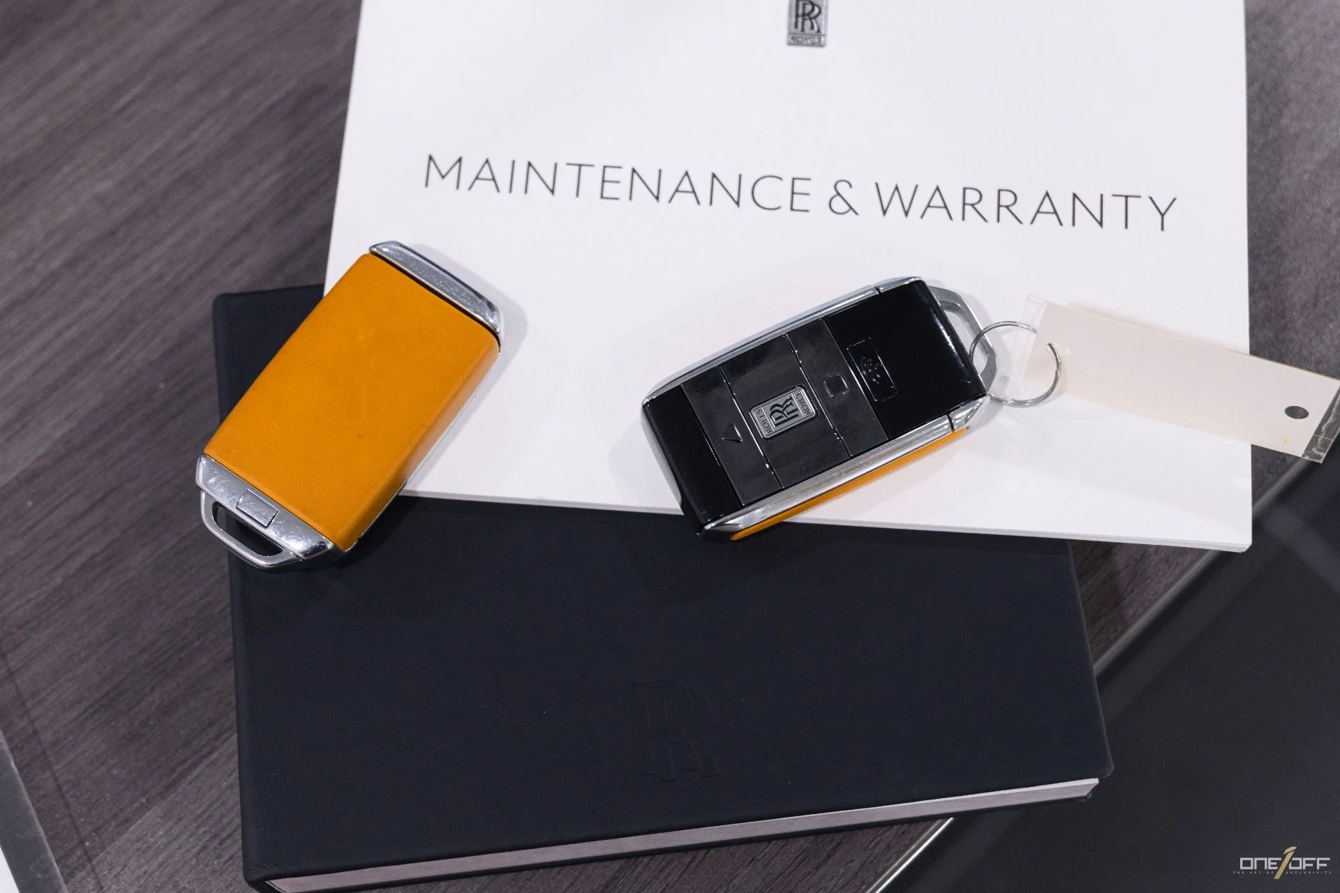 mph053_701387272_Used_2022_Rolls_Royce_Black_Badge_Ghost_FULL_Urban_Design_Carbon_Kit_477_K_MSRP_Starlight_1759778193_2d185129dd