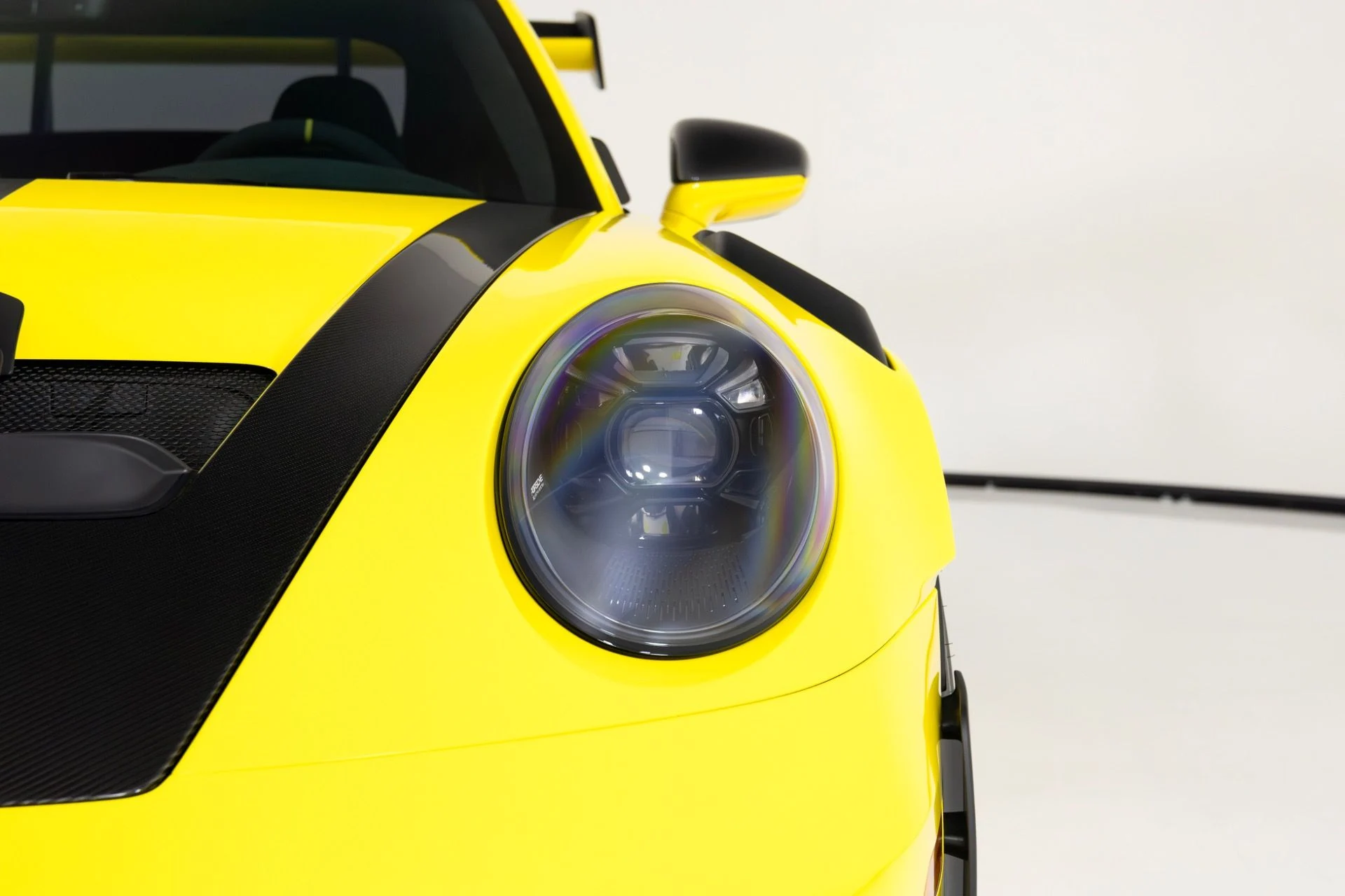 mph053_702688474_Used_2024_Porsche_911_GT_3_RS_1770767546_486fe2e152