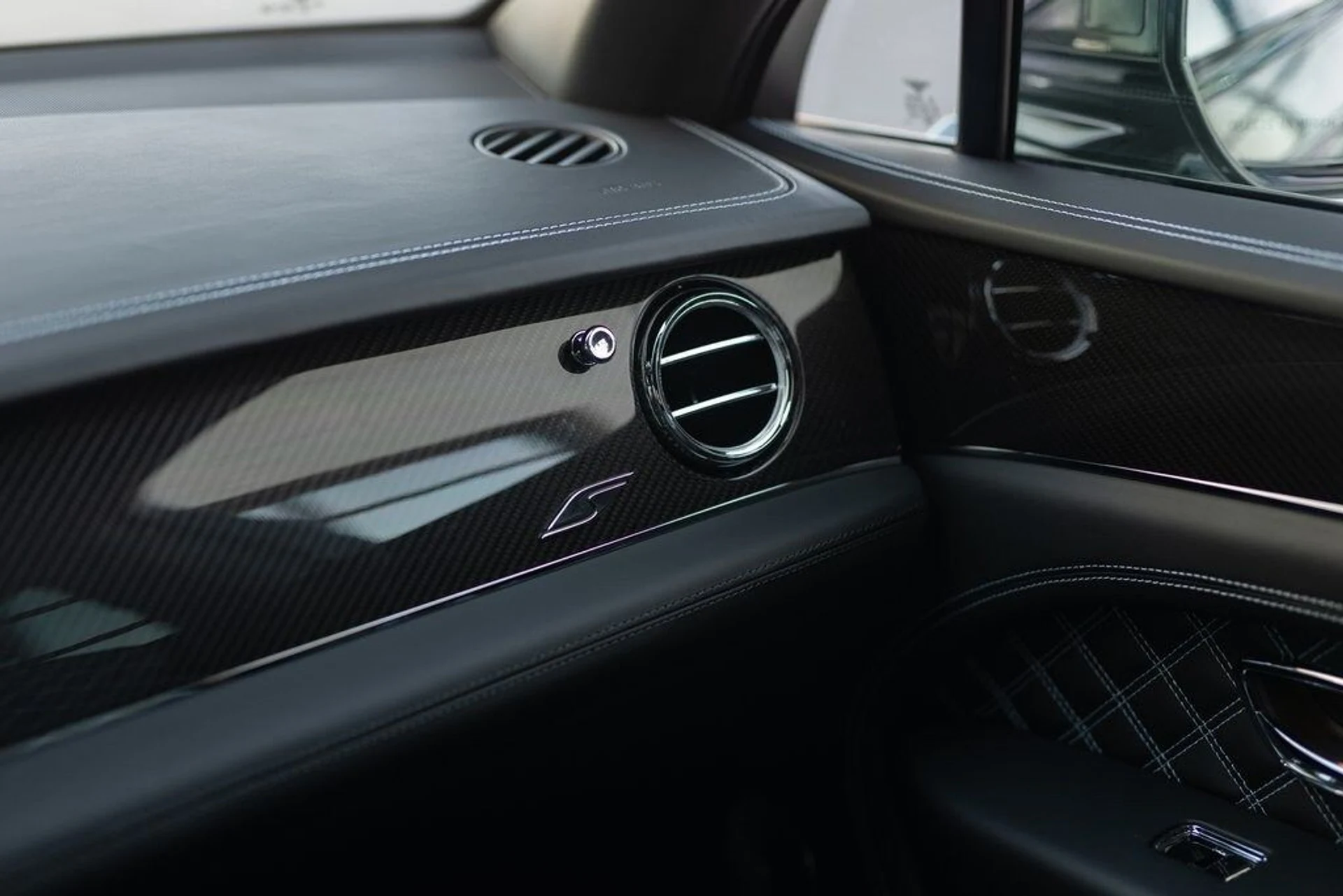 mph053_709953599_eb679fbbcab8b04f2db7718d96db4ea8x_fbbc3e4b4b