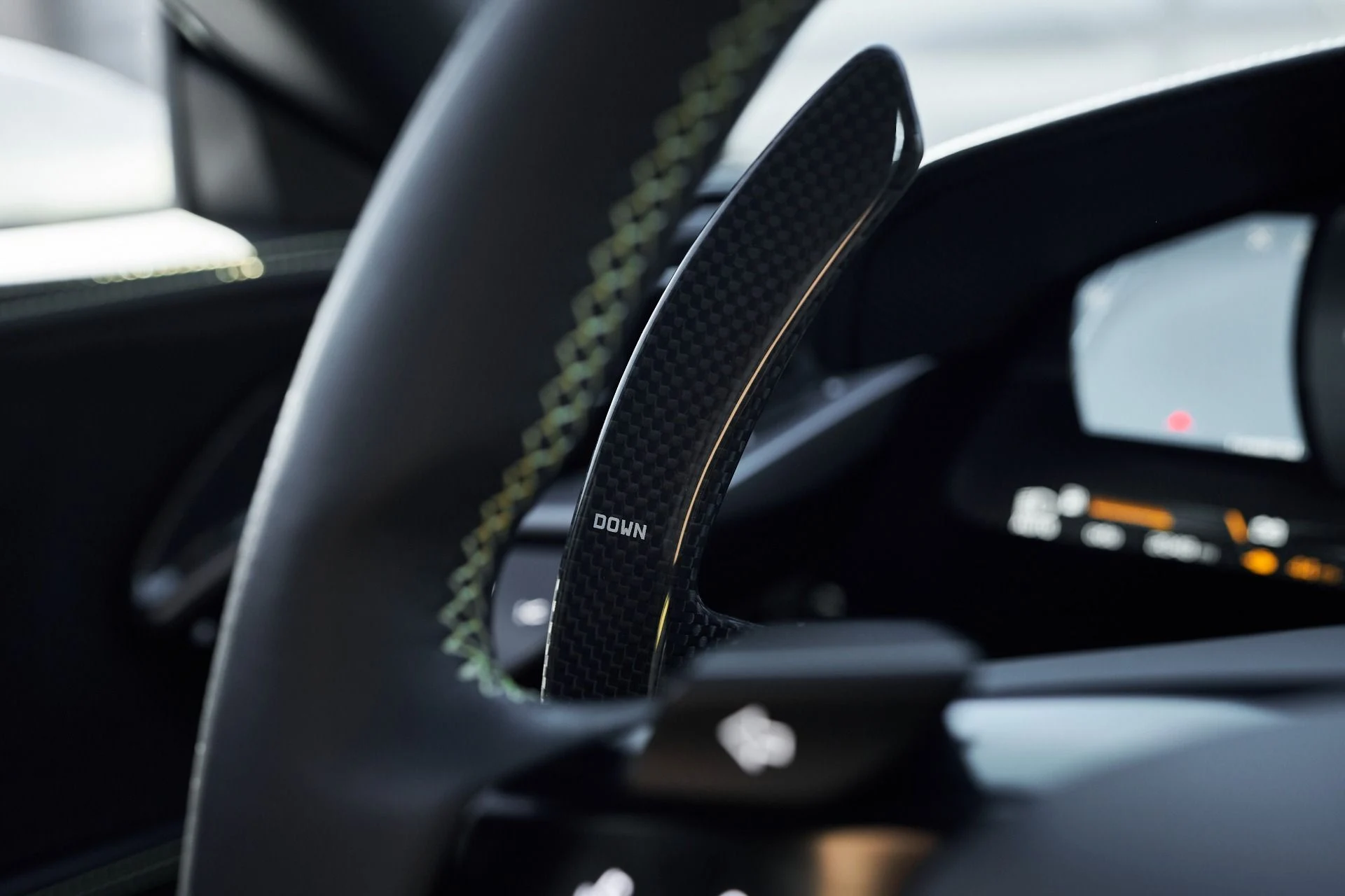 mph053_719301661_Used_2023_Ferrari_SF_90_Stradale_1762821719_2b4662d0b1