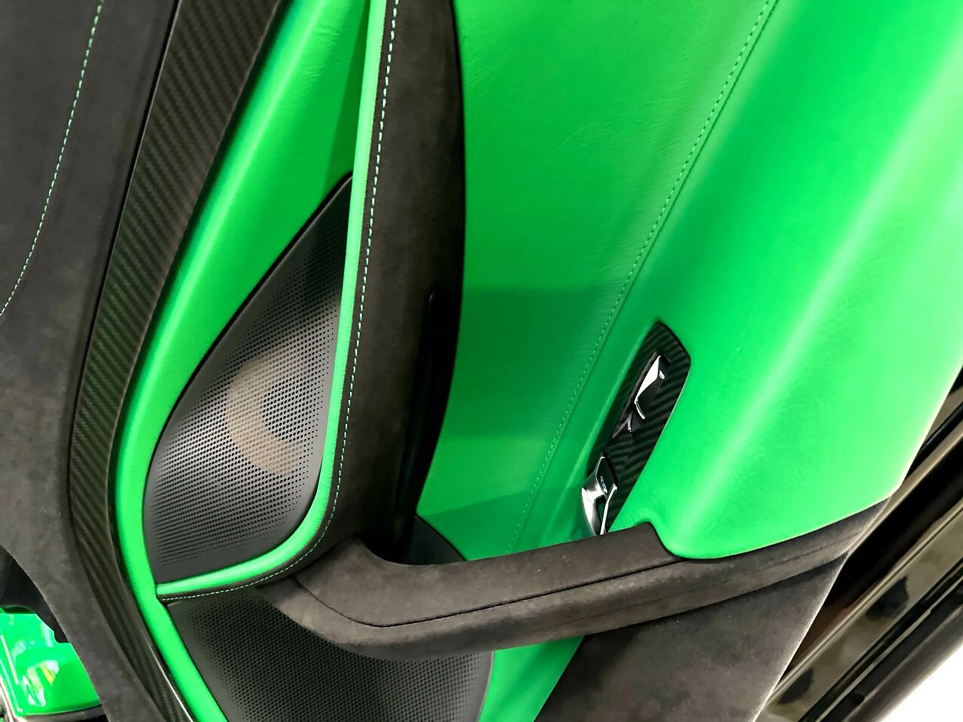 mph053_72355292_638919890174534618_d9b76d77d6