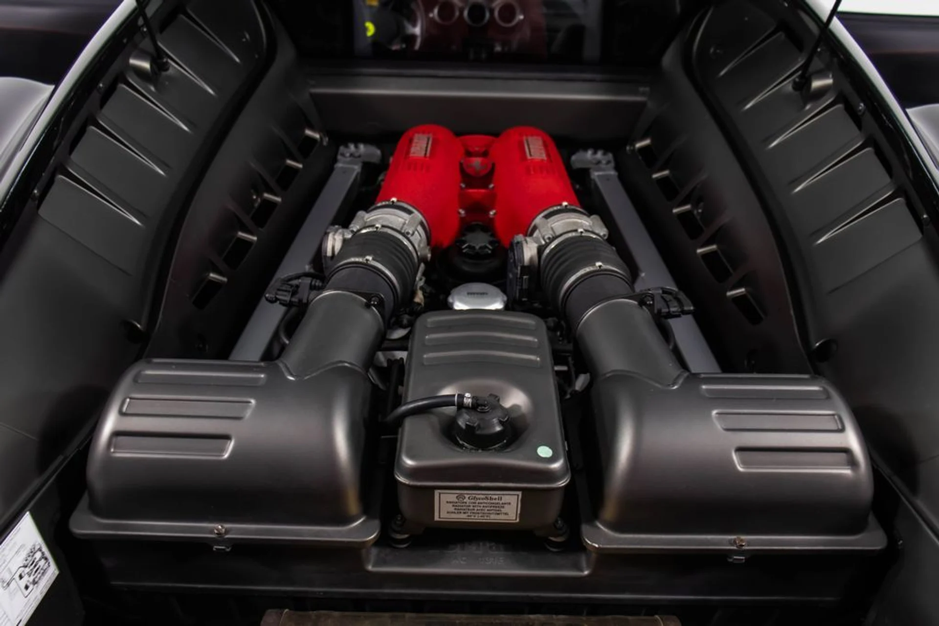 mph053_757056039_ba1061678e305741713daa55b8fb4605x_2cb7df01ee