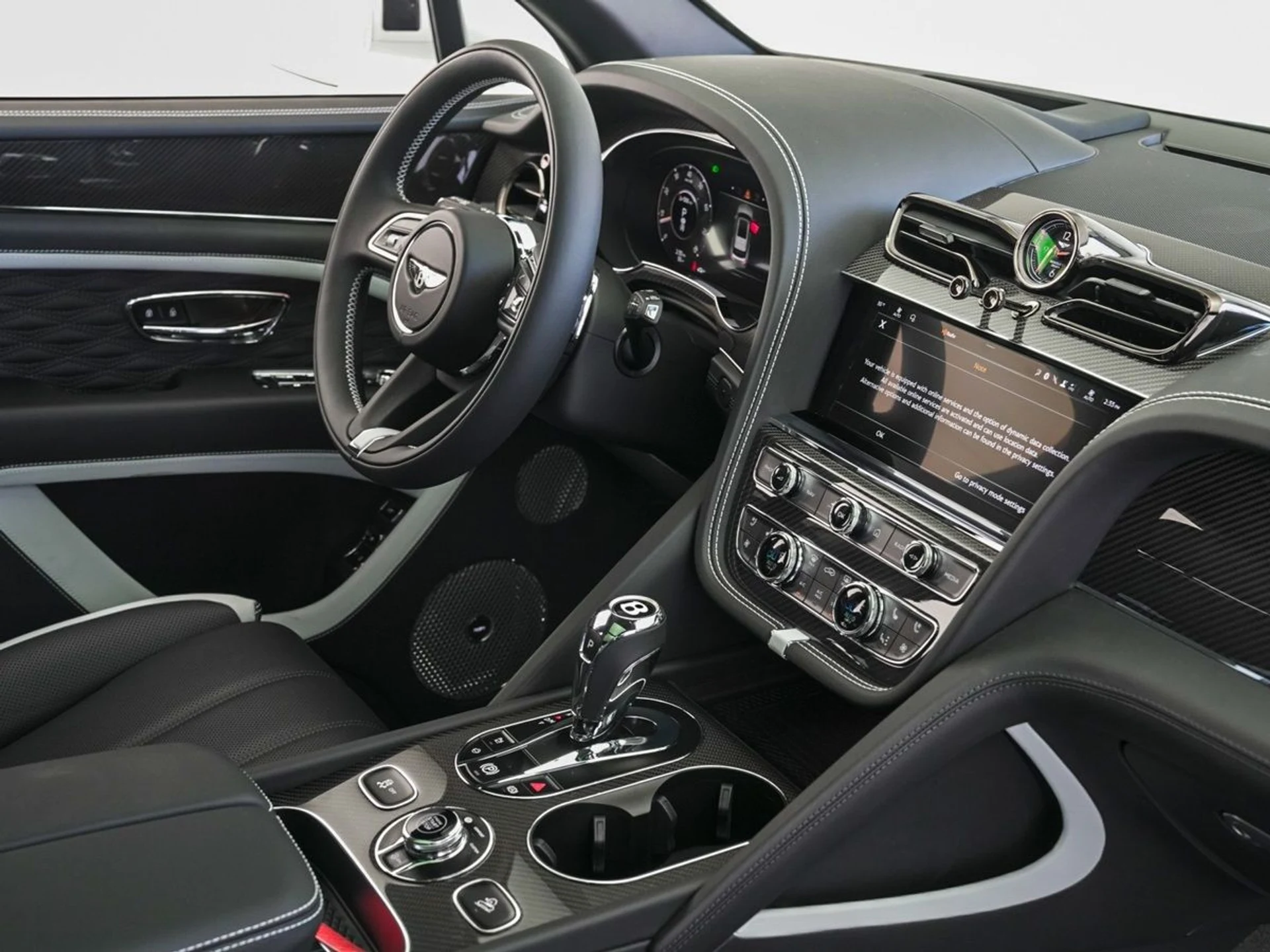 mph053_75900578_ve62qmkncwcemlm057u0oagonzag_d24779c8ee