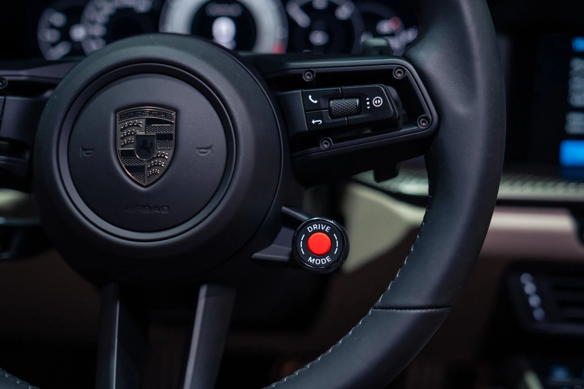 mph053_774535342_Used_2026_Porsche_911_Turbo_S_Carbon_Interior_Exterior_Pack_1785948414_046c5441fe