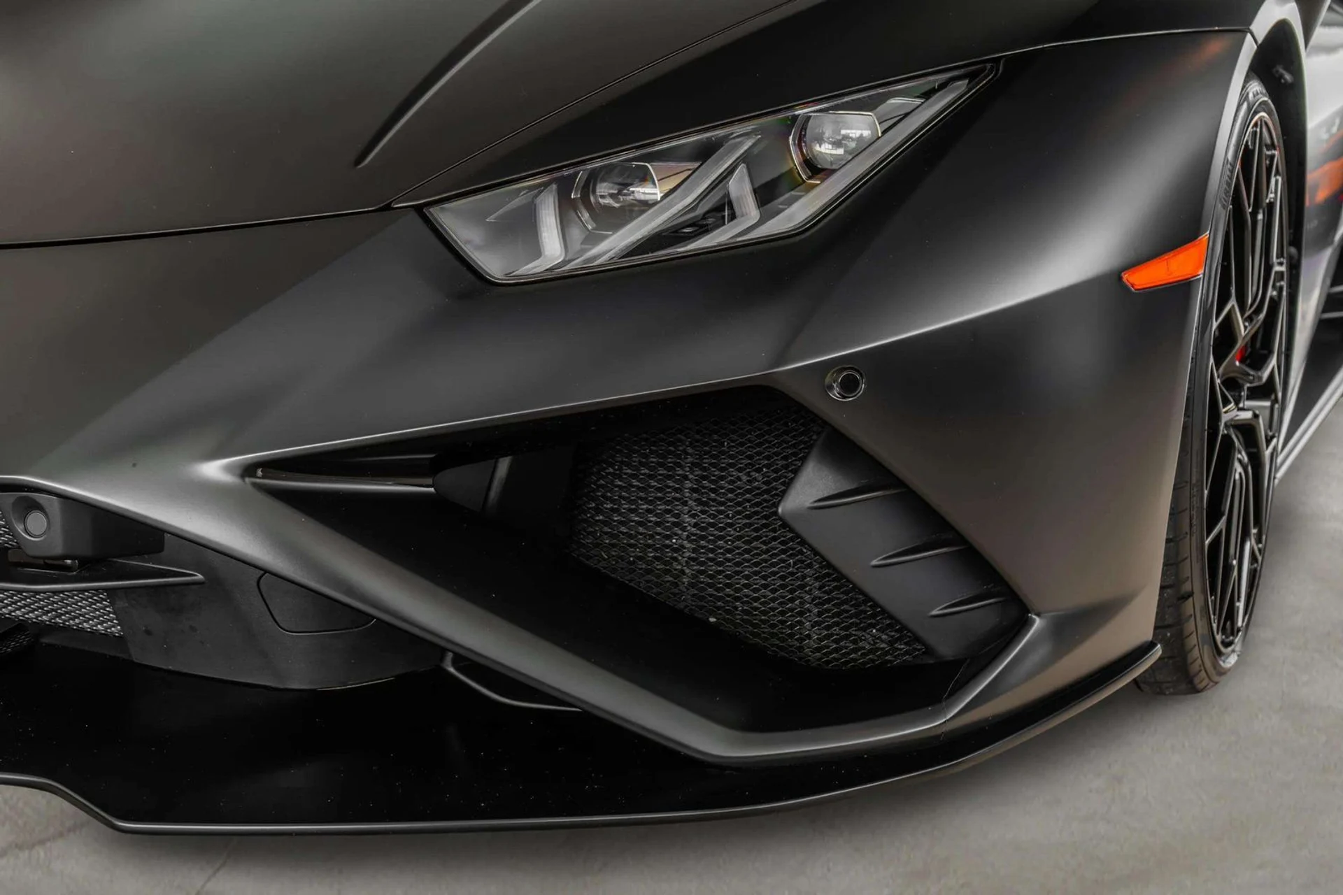 mph053_780260451_e6feb98a_3c7b_4765_be29_68f1e3a617aa_98c17551a9