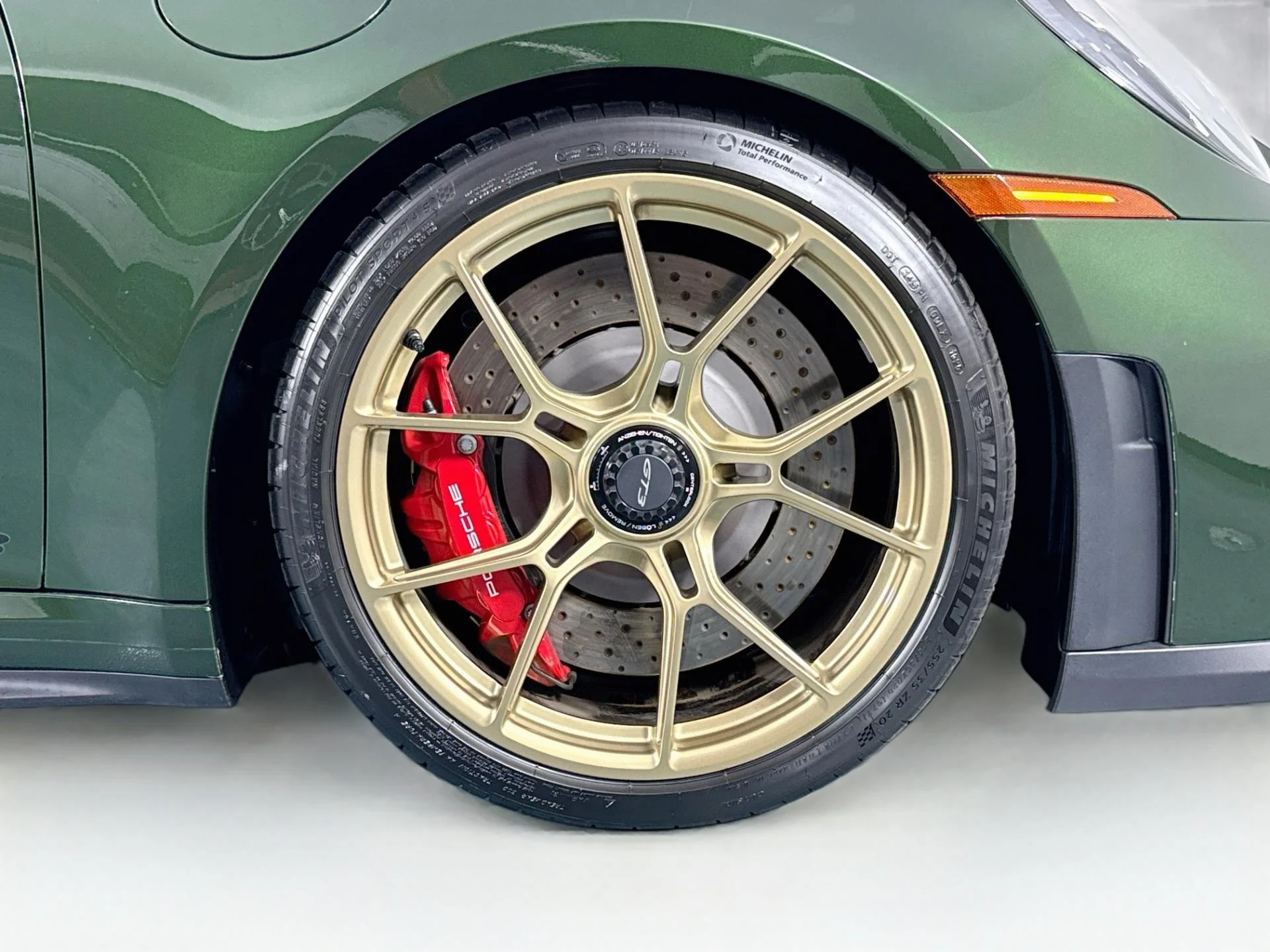 mph053_852887145_Used_2026_Porsche_911_GT_3_1786473065_fcf005a024