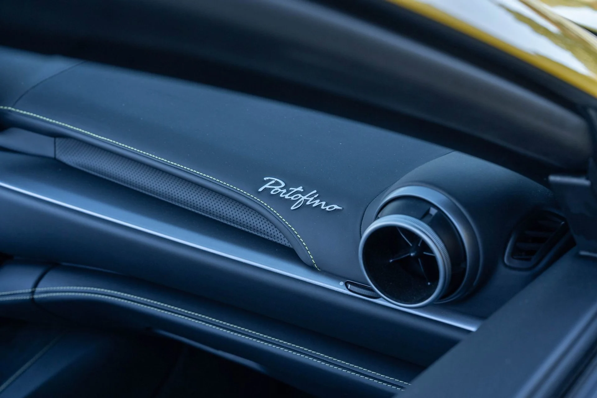 mph053_878775149_a76215542fd44054bd30c13487d501b9_2033ac89f4