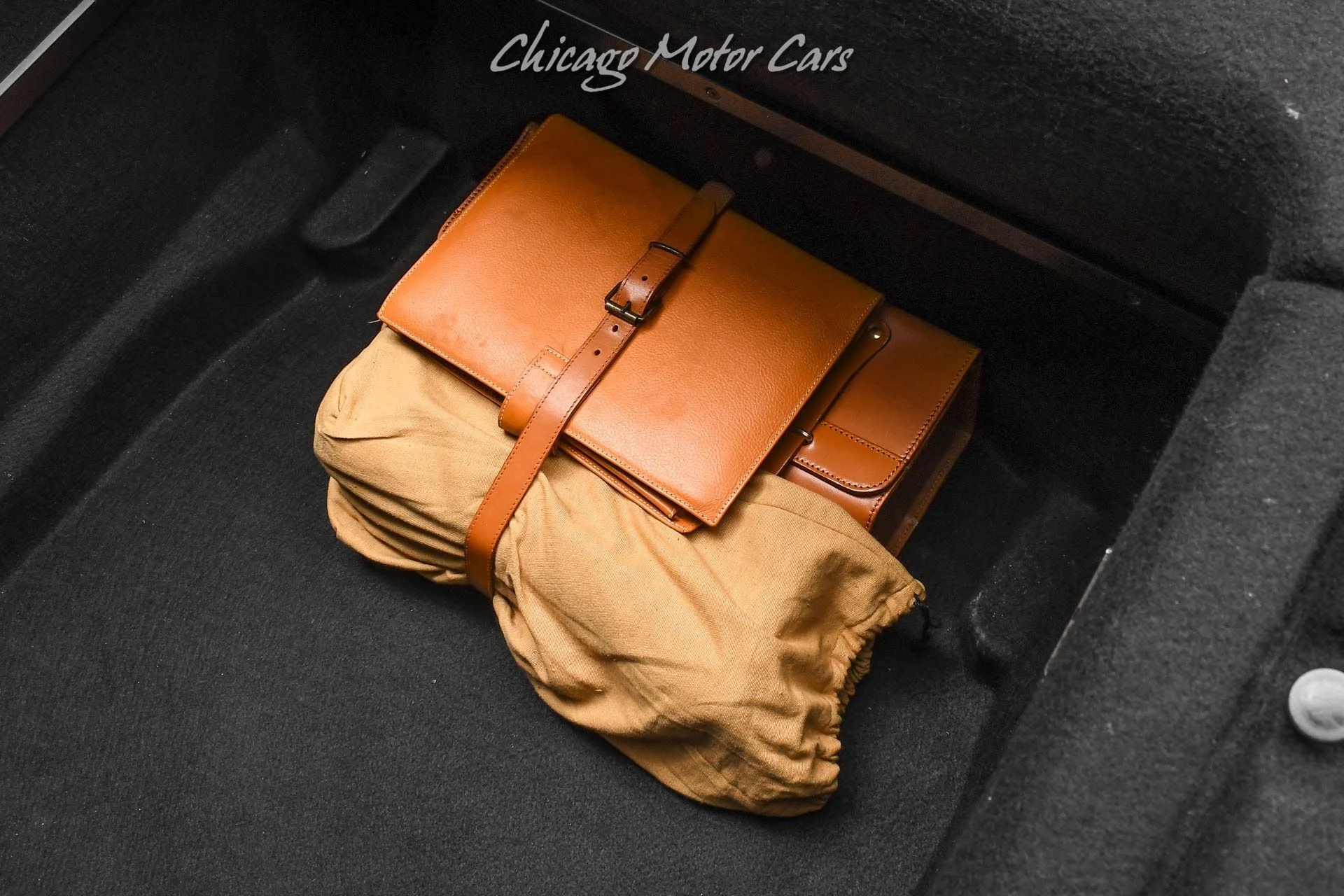 mph053_927814898_12986_p54_l_3248fae6e7