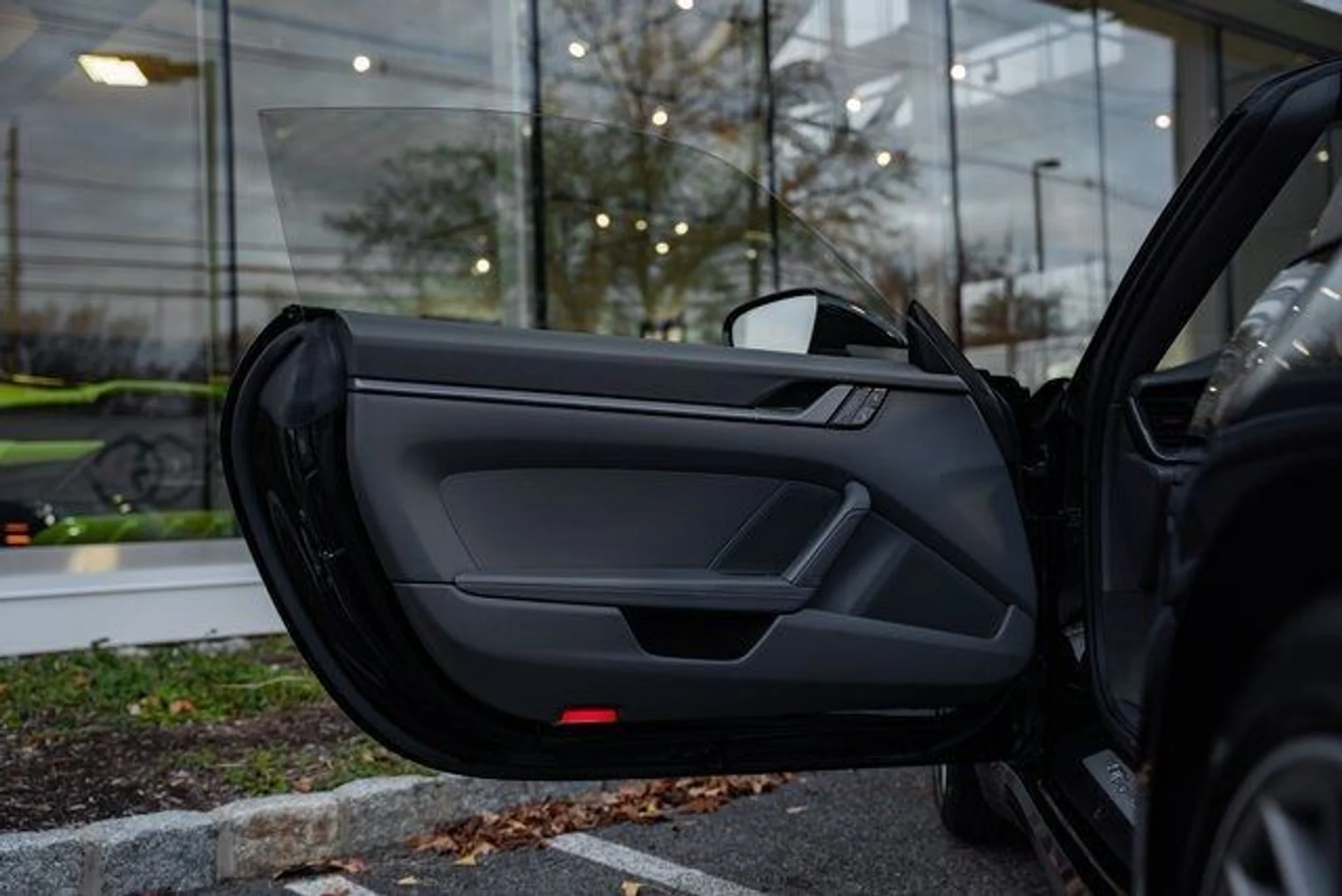 mph053_930843396_14ef4eff2743104d697af4035a28f622_97cd072117