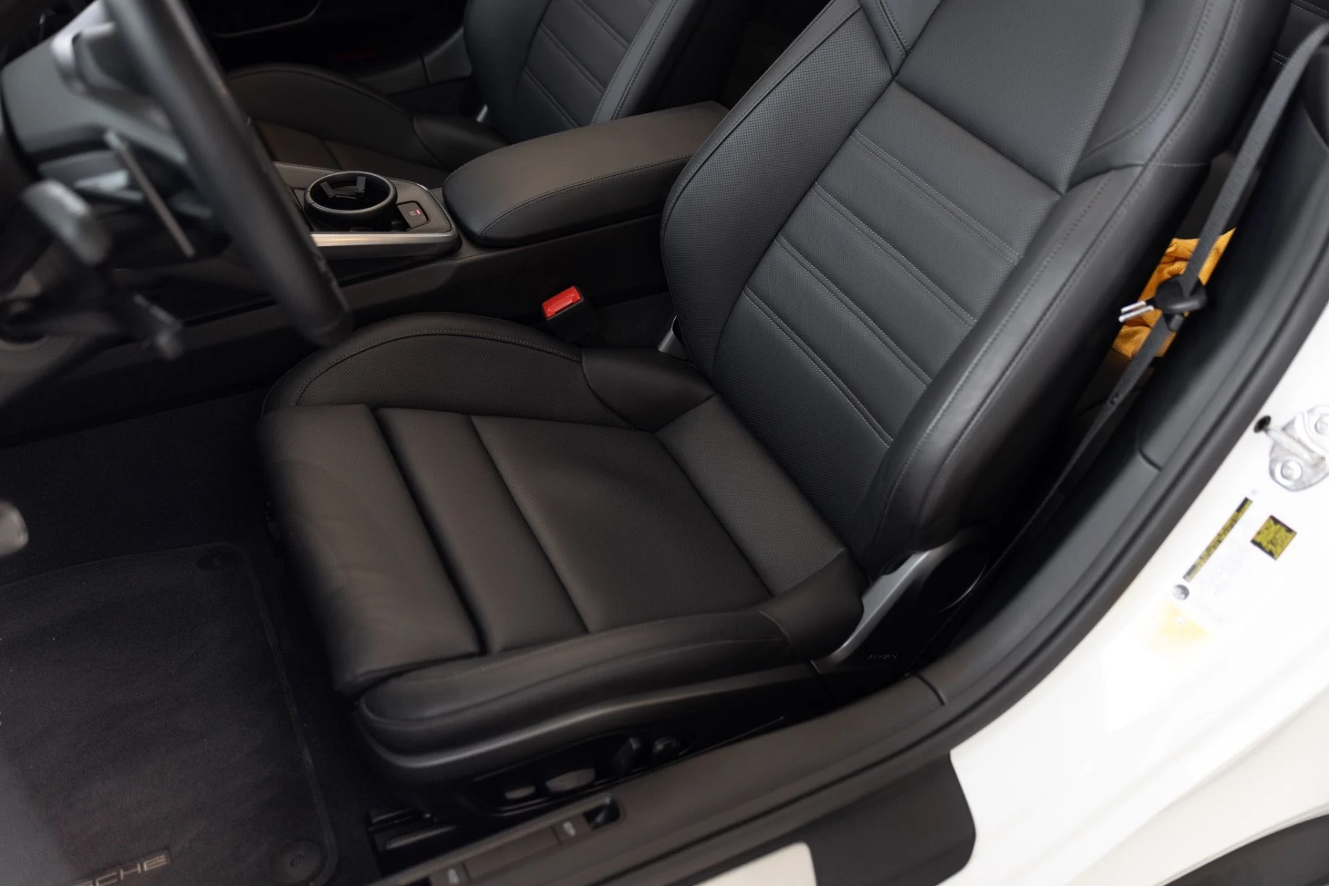 mph053_934203012_Used_2025_Porsche_911_Turbo_S_1776200682_06c9fb5dff