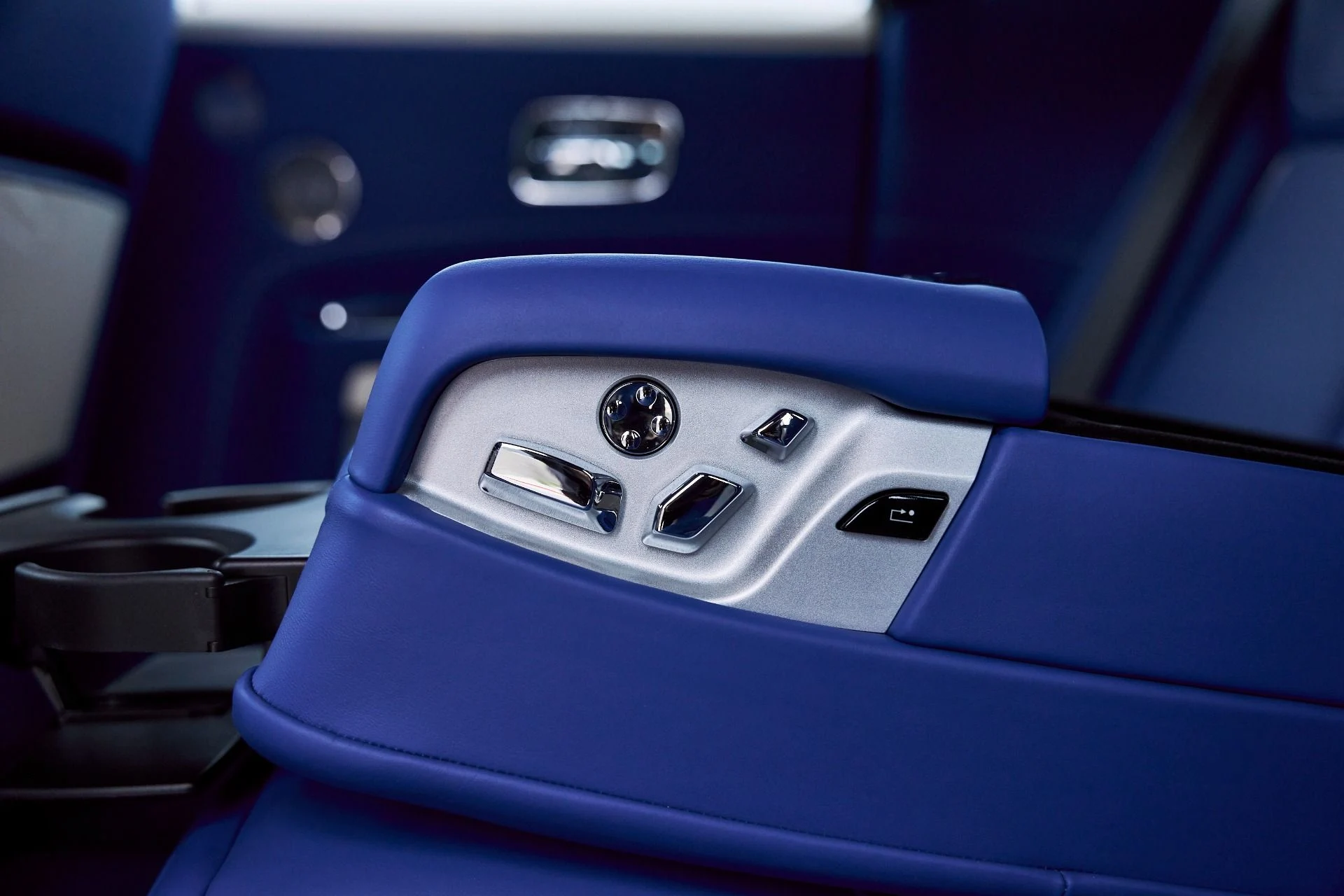 mph053_948266736_Used_2019_Rolls_Royce_Ghost_Base_1767224339_381b513ccc