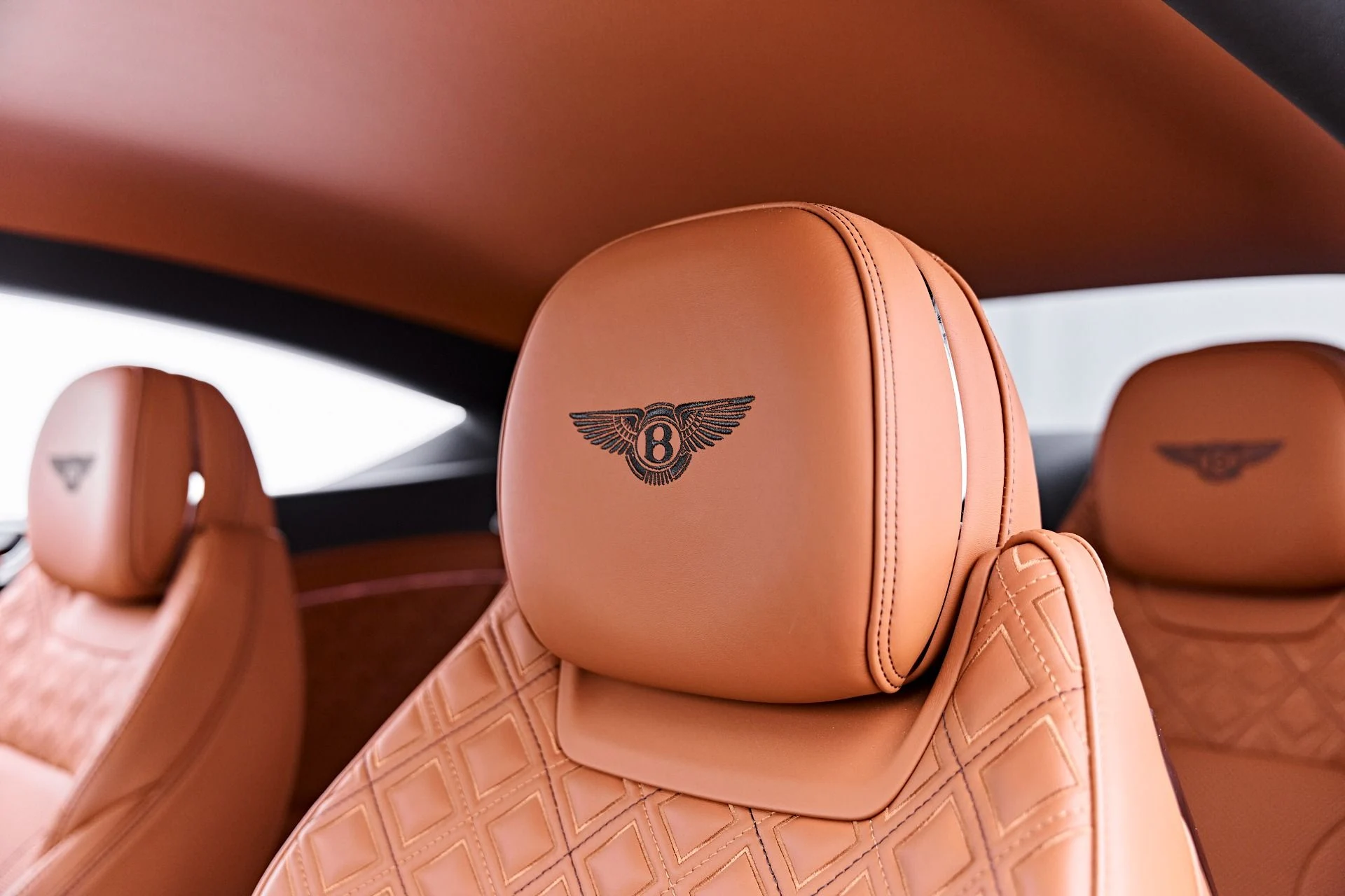 mph054_1019146551_Used_2020_Bentley_Continental_GT_V8_1784761301_1b81a8ee2b