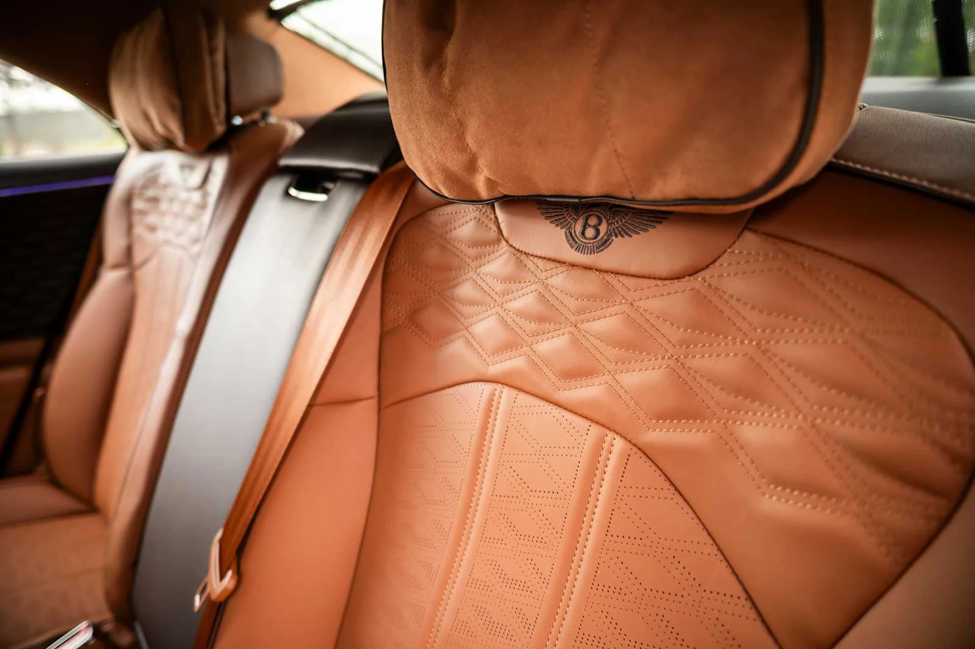 mph054_1038272308_3a0b4978e6ae0f561af1811fd472c180x_06900d3746