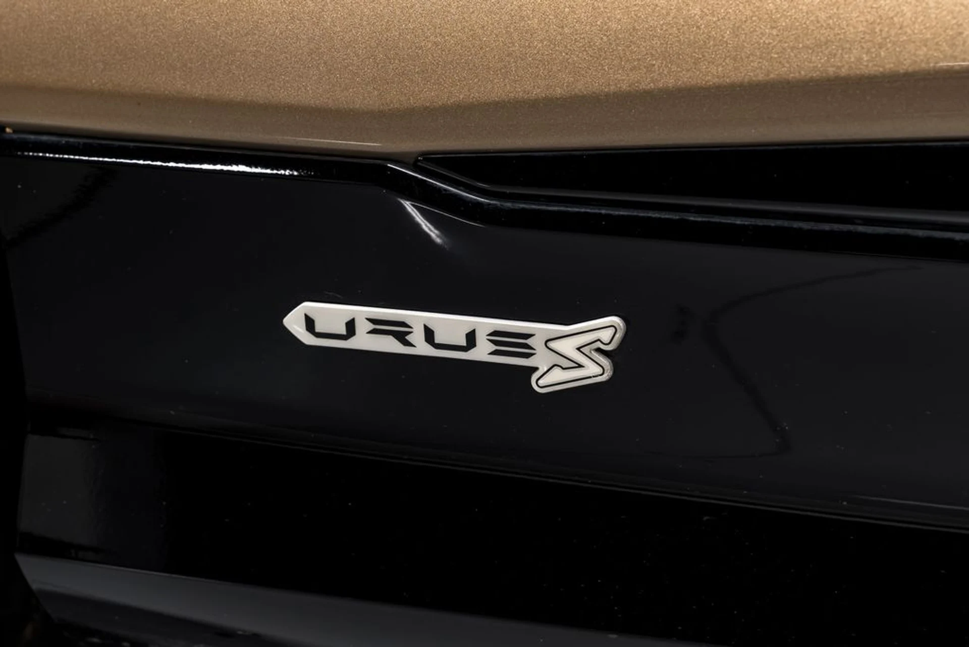 mph054_104401937_113c7ac1b3390787caa8bf143cb11bfcx_93d9fc8943