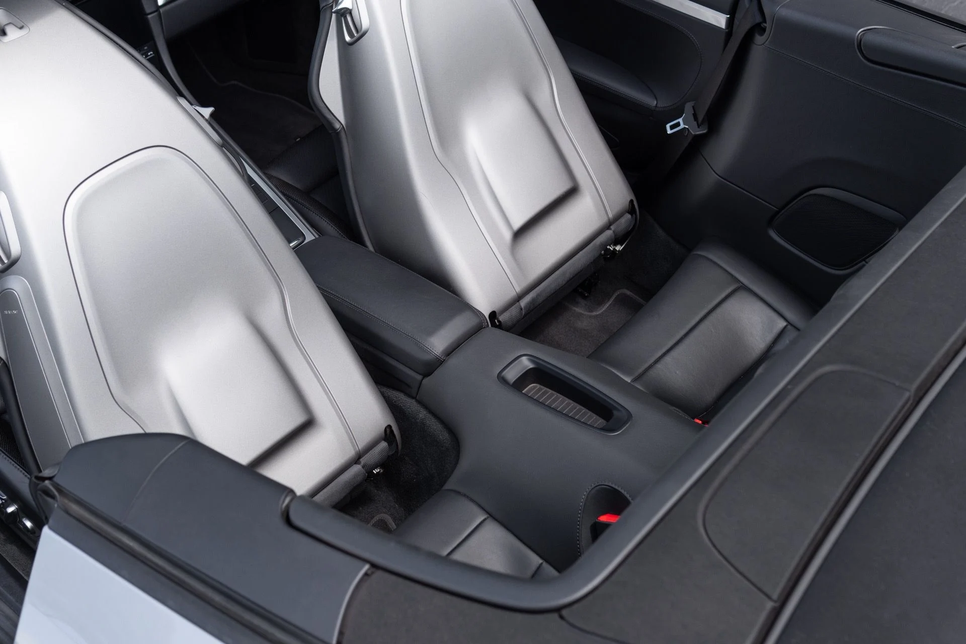 mph054_1050400342_Used_2019_Porsche_911_Turbo_1775252644_cabf714c77