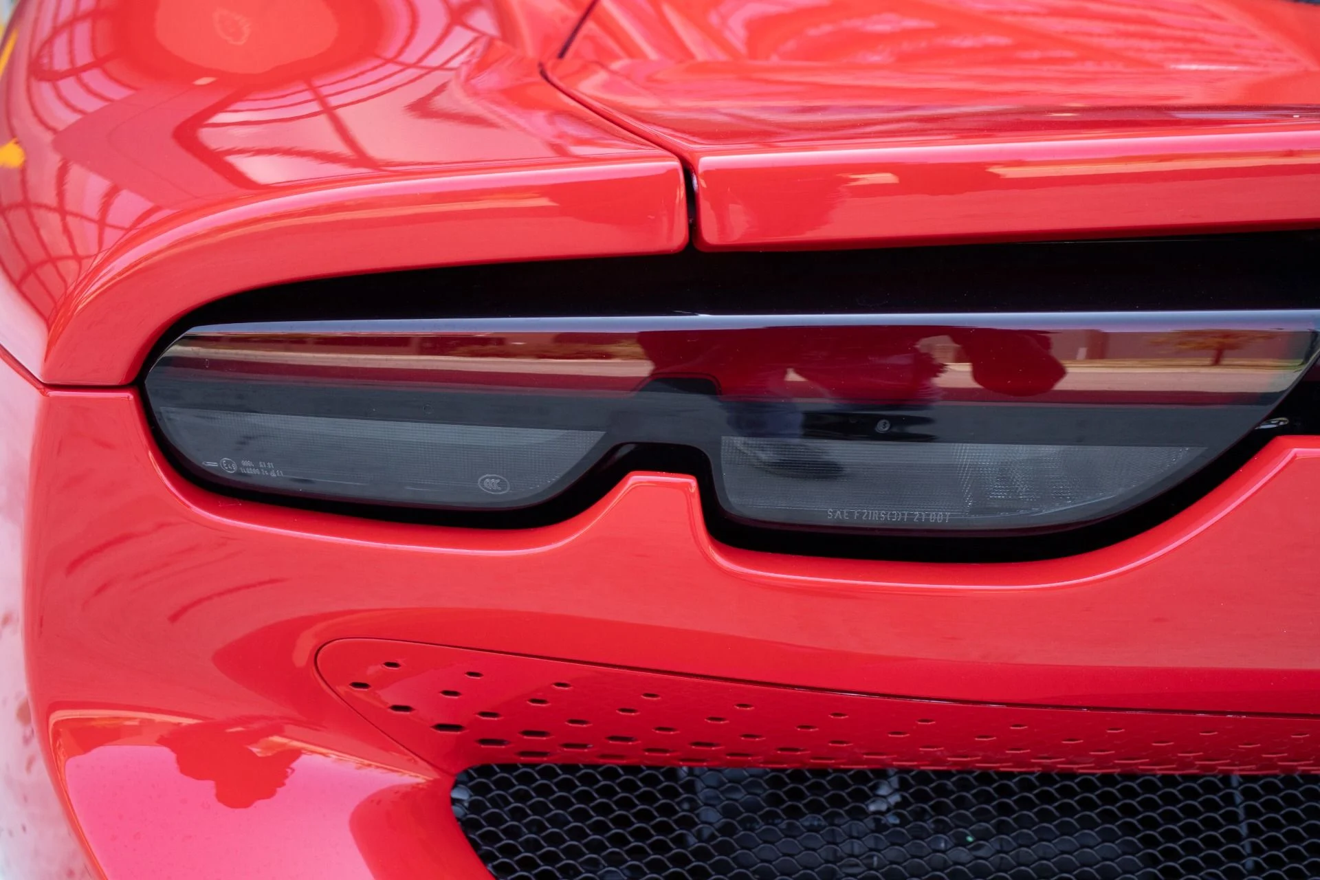 mph054_1056094422_Used_2024_Ferrari_296_GTS_1787170257_06a067ce4f