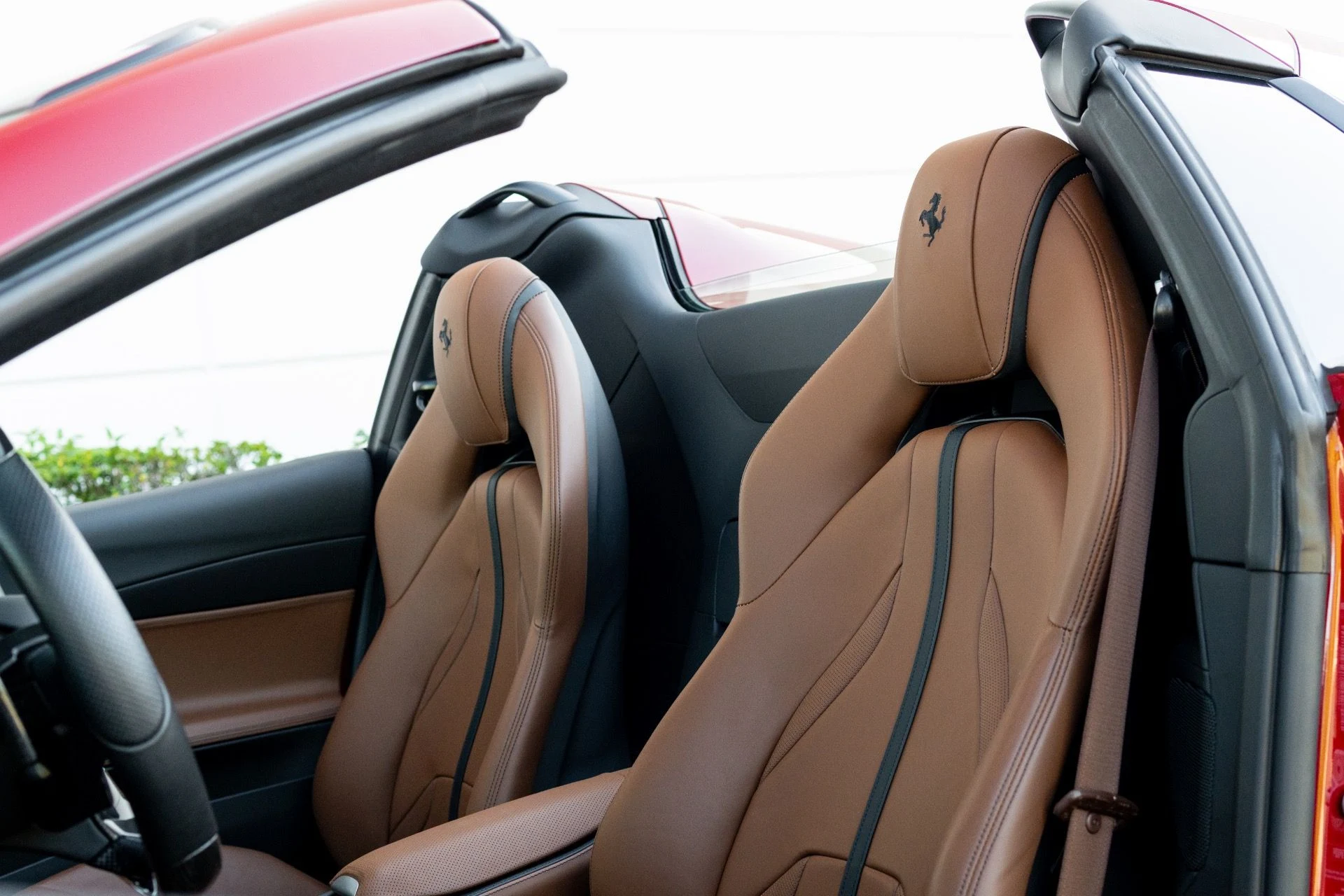 mph054_1078544859_Used_2023_Ferrari_812_GTS_1767886631_ed1d8bd8c5