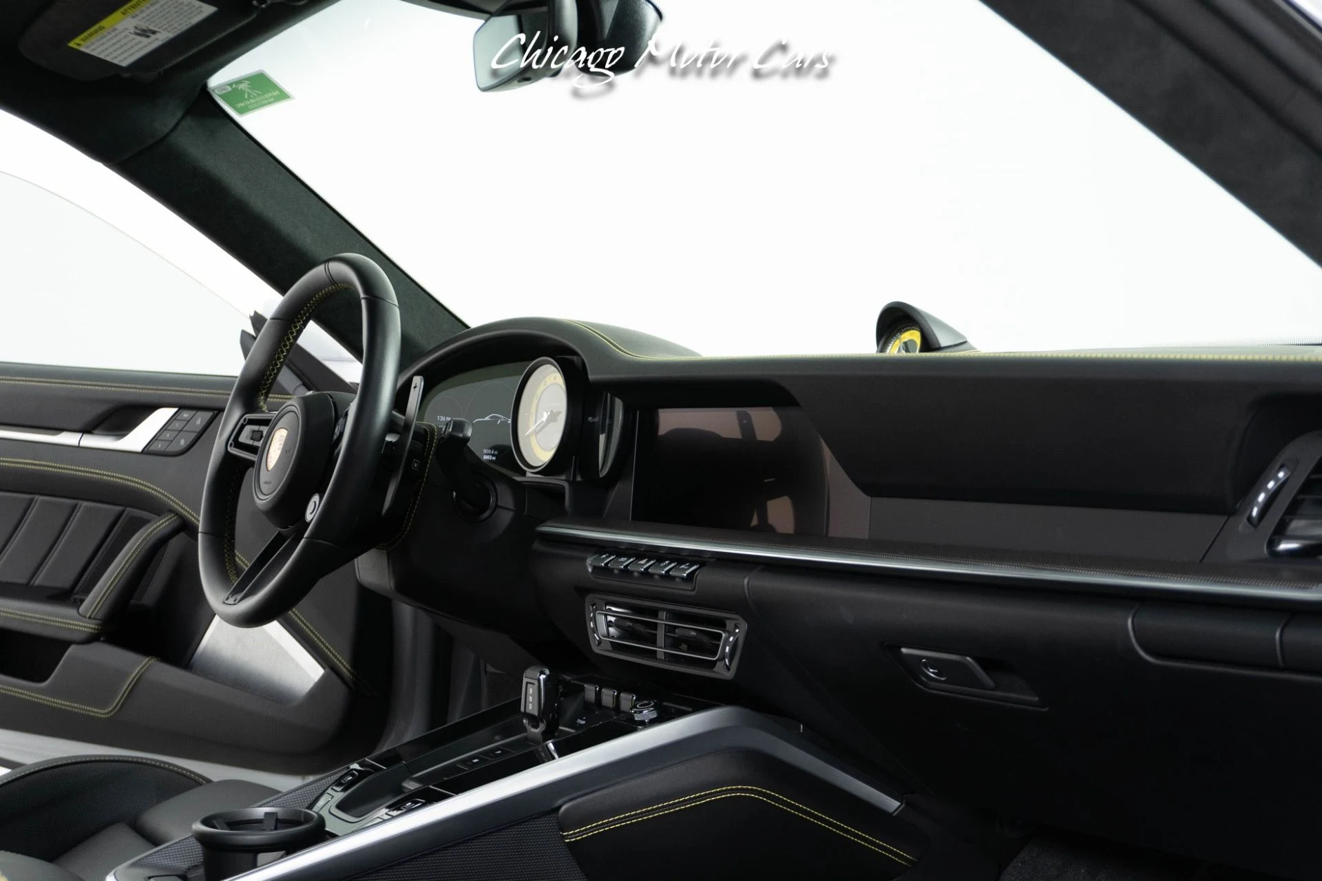 mph054_1132058030_13207_p55_l_3584e7f9f1