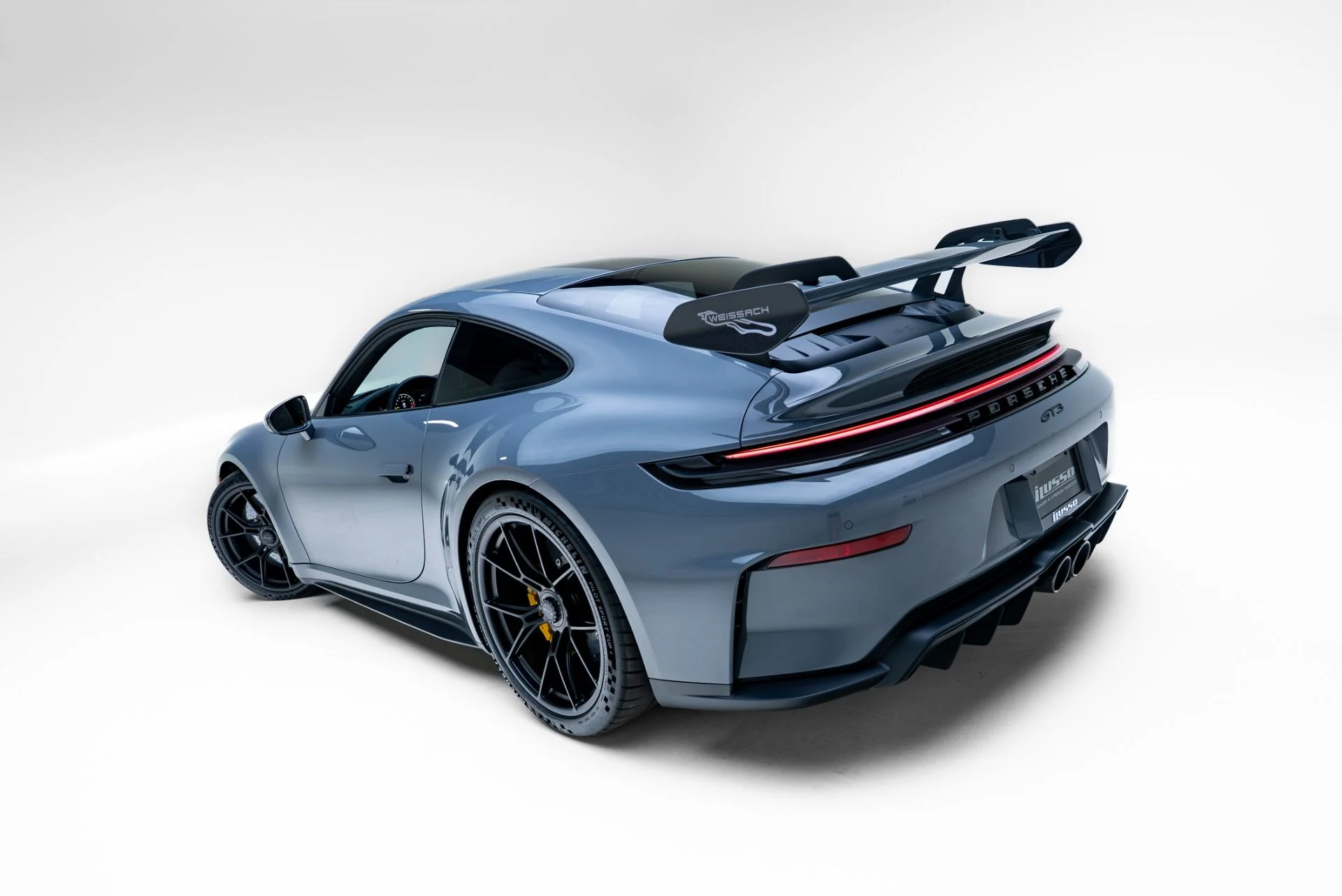 mph054_1152405734_Used_2026_Porsche_911_GT_3_1778704985_932f44b0d2