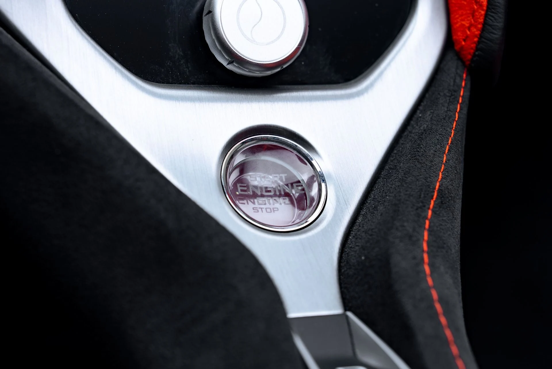 mph054_115366277_Used_2024_Mc_Laren_750_S_Spider_1776888165_74747182cb