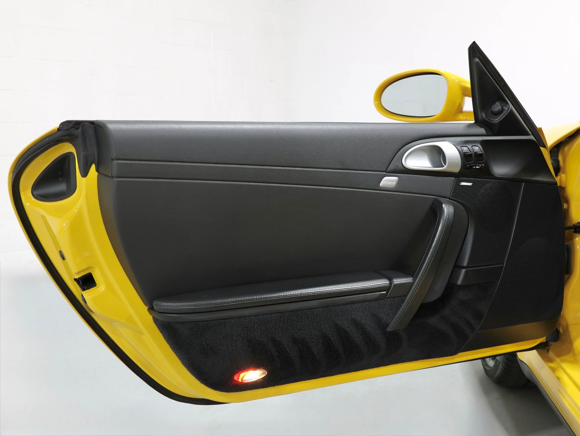 mph054_1178293419_Used_2008_Porsche_911_Carrera_4_6_Speed_Manual_Only_12_K_Miles_Incredible_Spec_Speed_Yellow_1783821678_609905dfbc