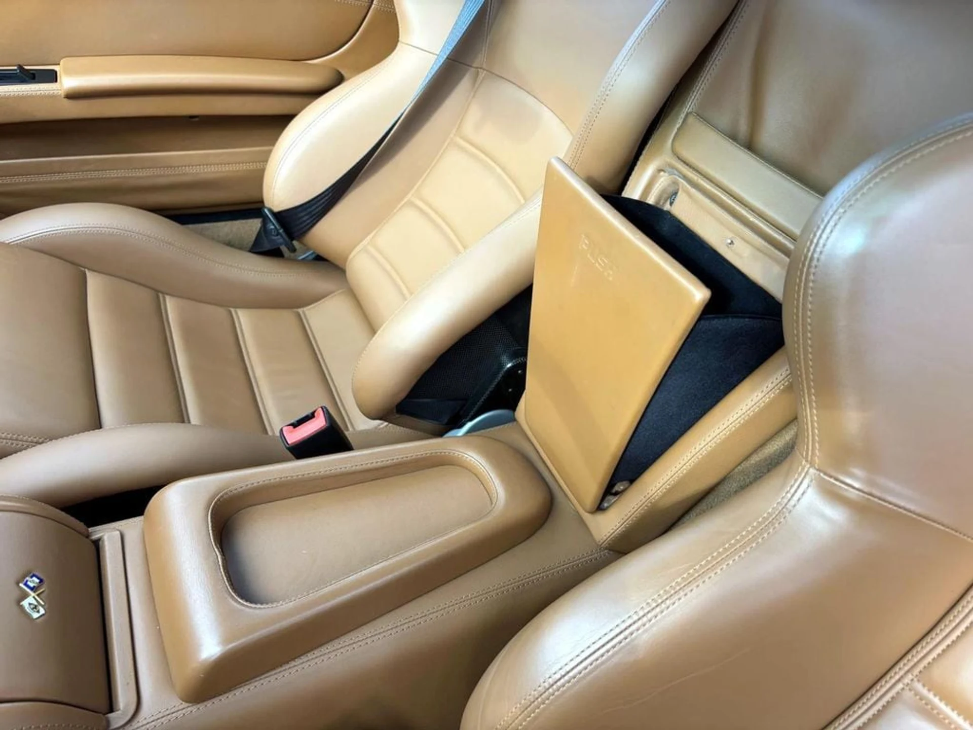 mph054_1220460360_1a86d56dfc28c092223c4987cc3d525cx_8f8c6b72de