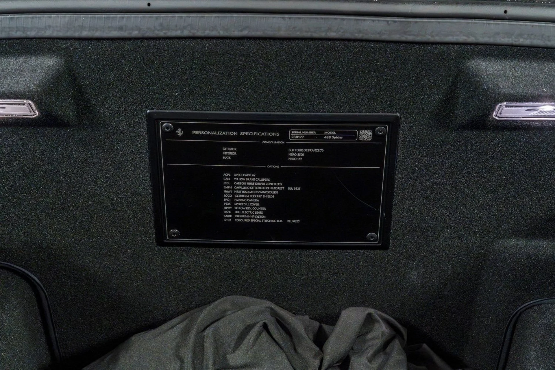 mph054_122352344_cb64b58b300c421bb8848a9b8b50ed69_75e6efb840