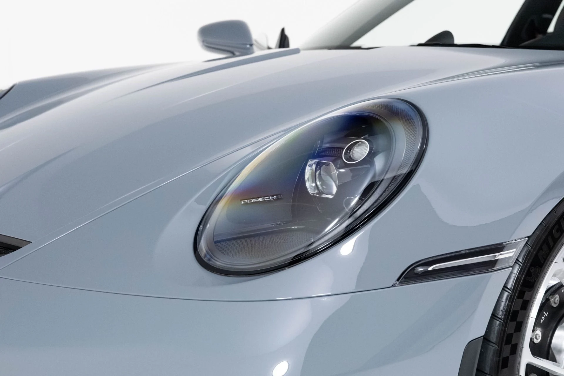 mph054_1224932246_Used_2024_Porsche_911_GT_3_1760998093_9d73b40837