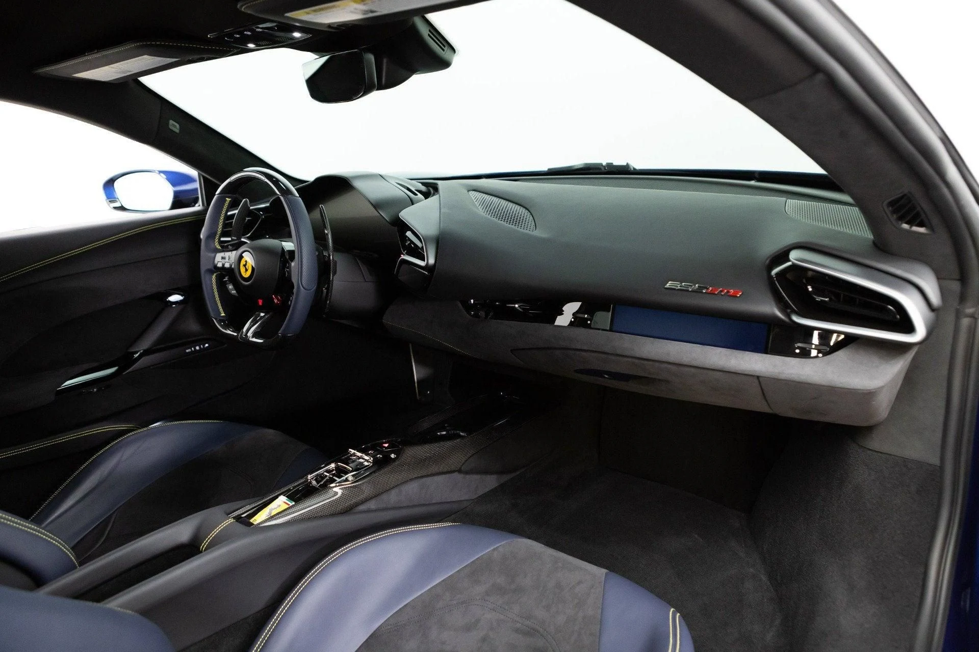 mph054_1253860620_Used_2025_Ferrari_296_GTB_1777349755_c2a785f71c