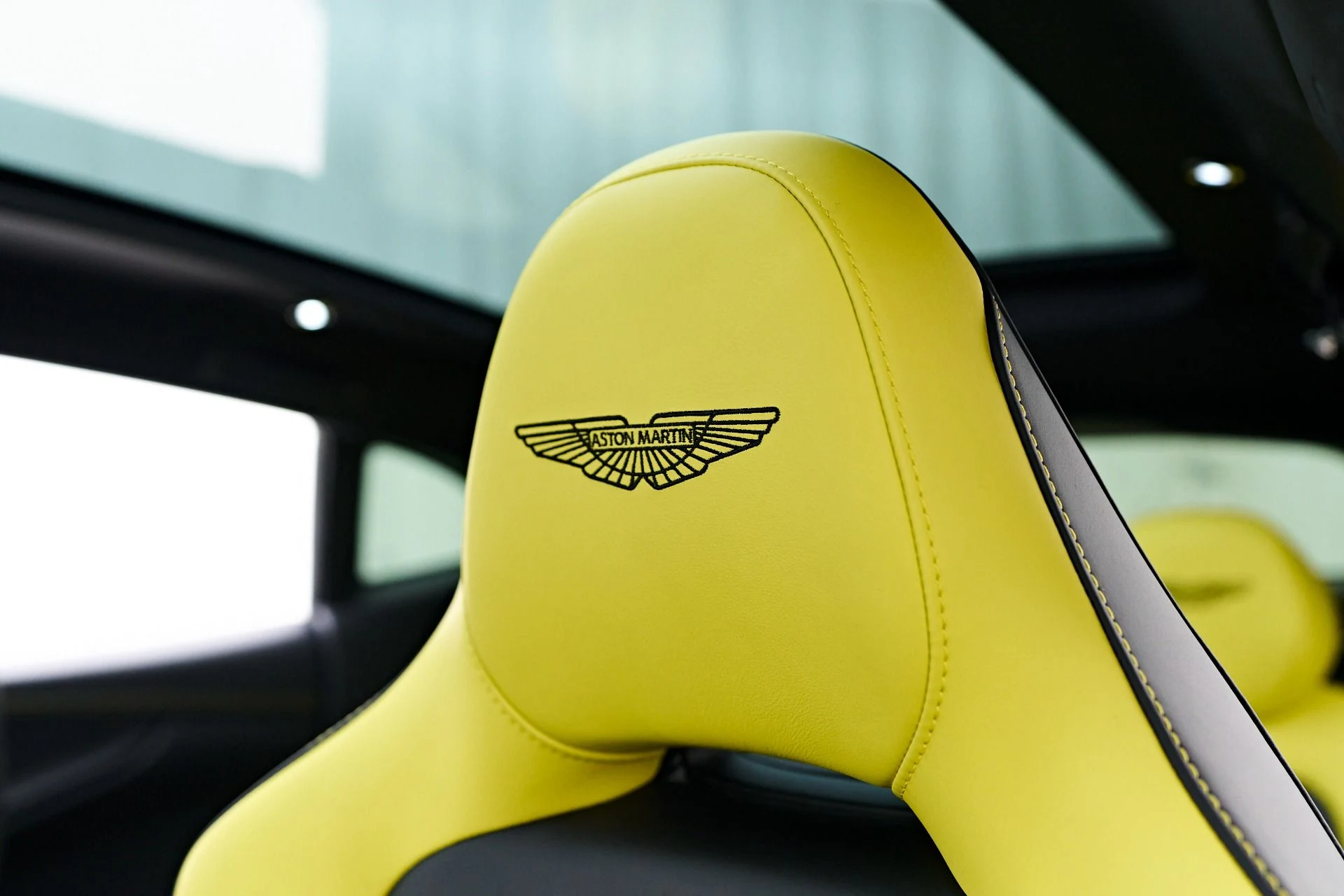 mph054_1260088935_Used_2024_Aston_Martin_DBX_707_1753235896_ed971150a3