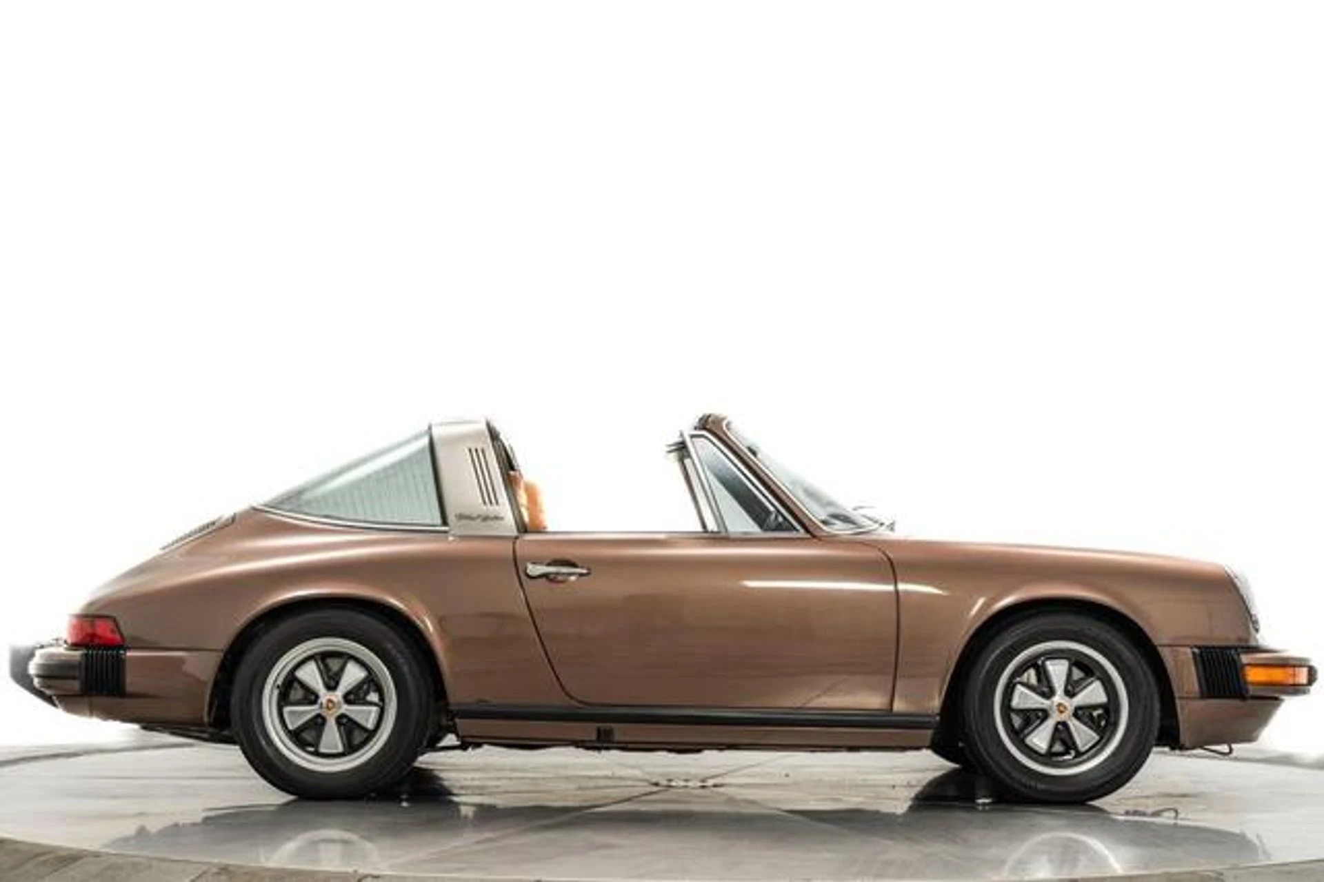 mph054_1295961620_Euqx_Mq8cek_NL_1o_Rlxd_Rs6mtt_Zg_9e68f3b422