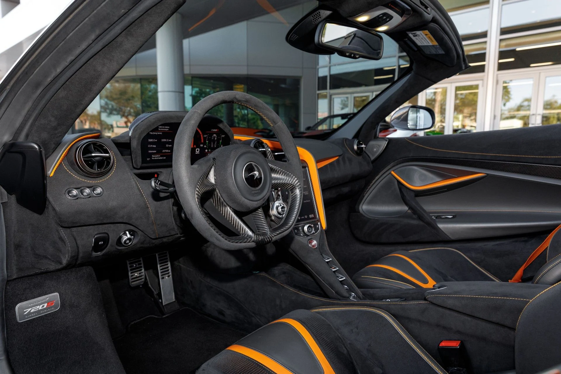 mph054_129668621_654_p55_l_79ae074f6a