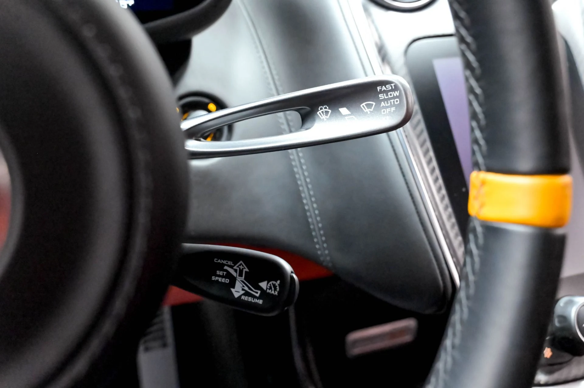 mph054_135599413_Used_2019_Mc_Laren_600_LT_1780687846_9902600eb3