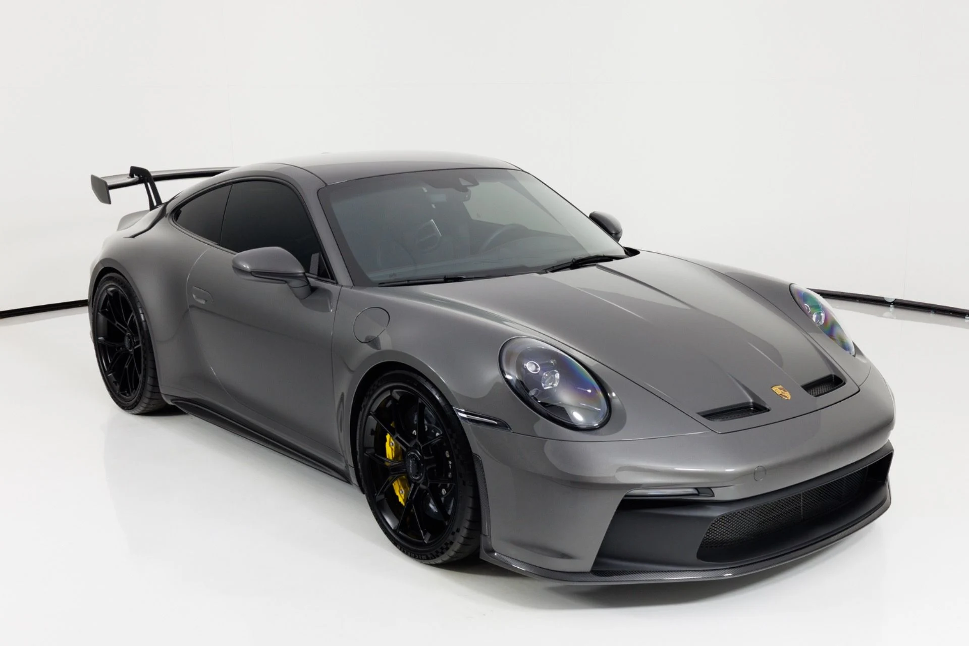 mph054_1370650397_Used_2023_Porsche_911_GT_3_1781728515_91f17da489